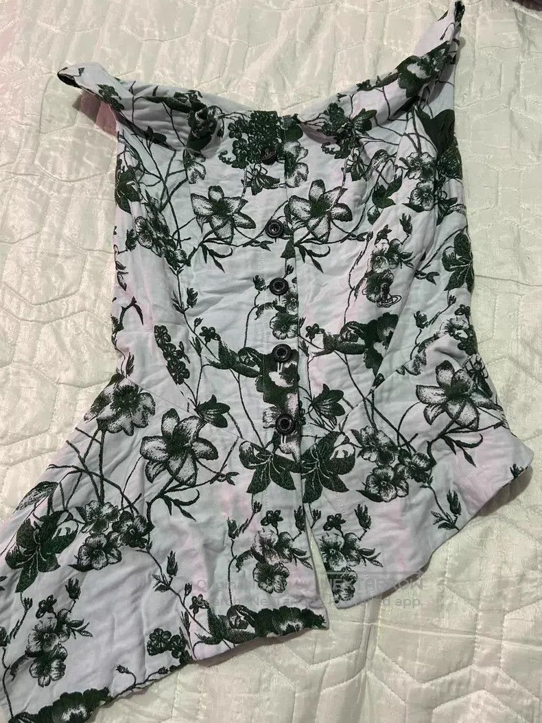 Vivienne Westwood Vivienne Westwood Floral Sleeveless Vest with Waistline To Size S / US 4 / IT 40 - 2 Thumbnail
