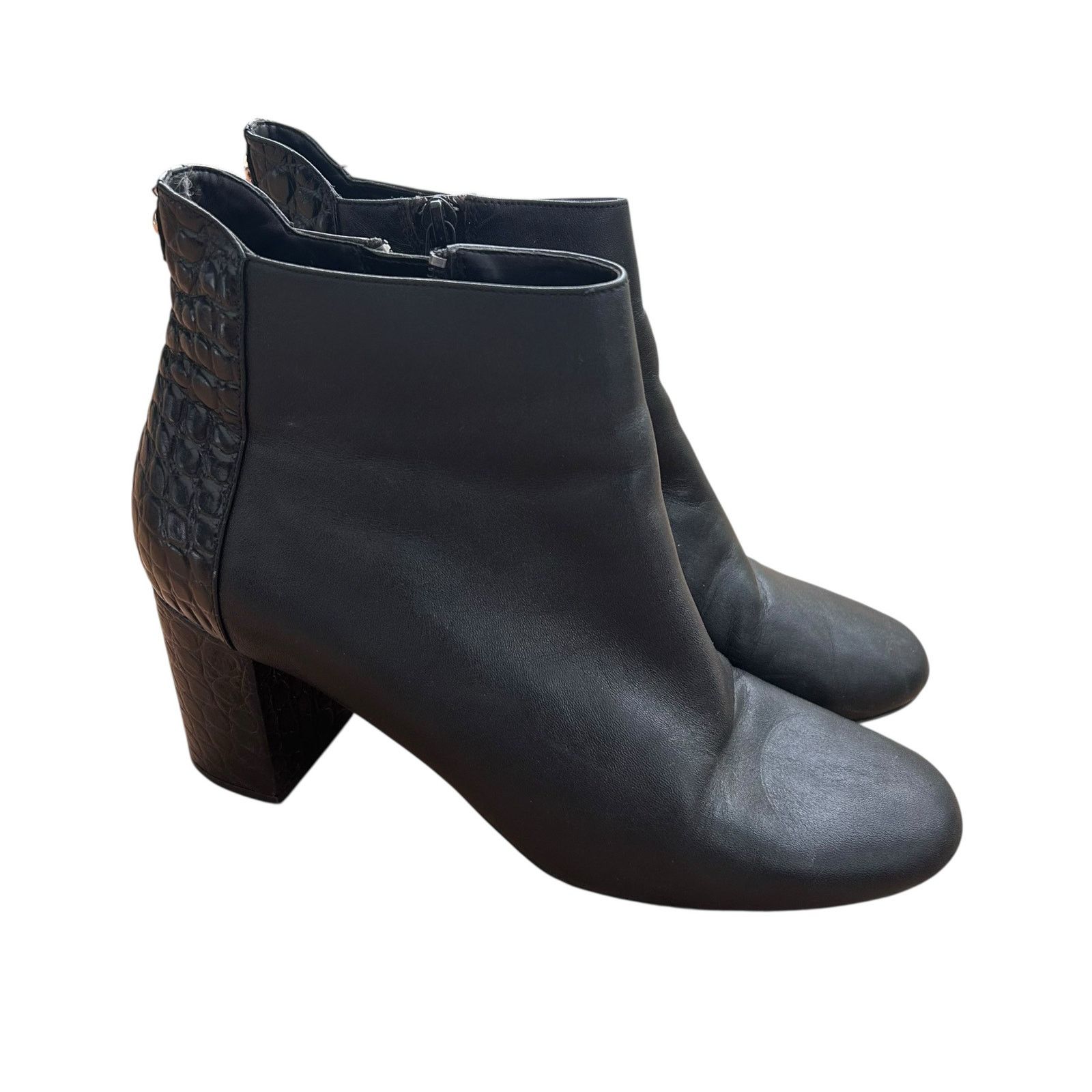 Cole Haan Cole Haan Black Leather Nella Heeled Booties Sz 8.5 Size US 8.5 / IT 38.5 - 2 Thumbnail