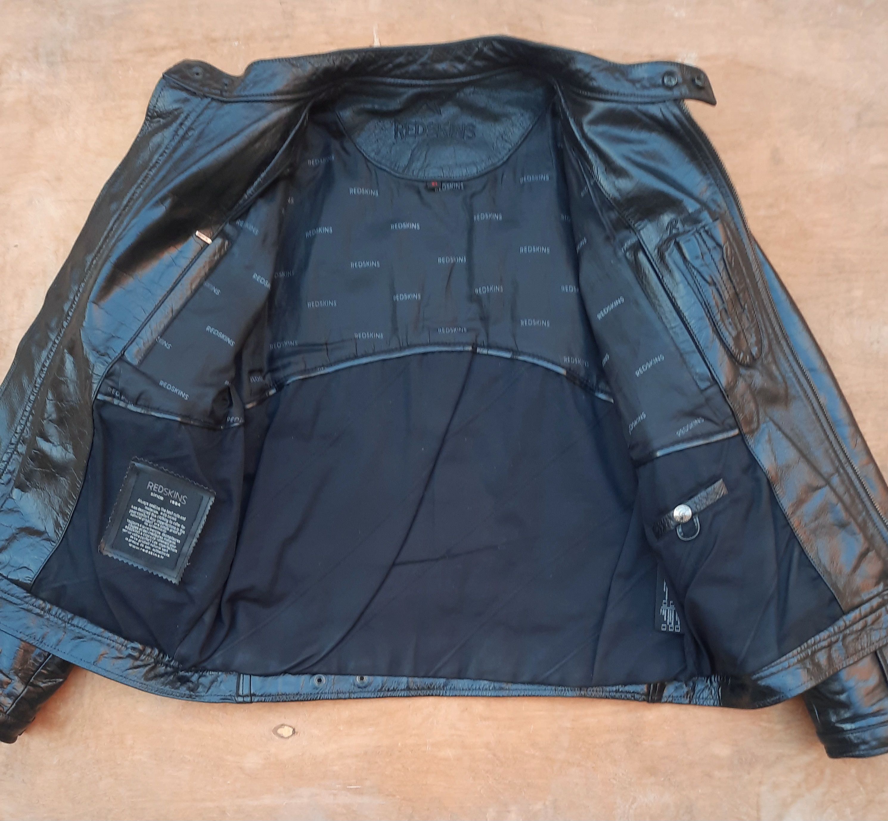Genuine Leather Redskins Leather Jacket Padded Biker style Black Size US L / EU 52-54 / 3 - 3 Thumbnail