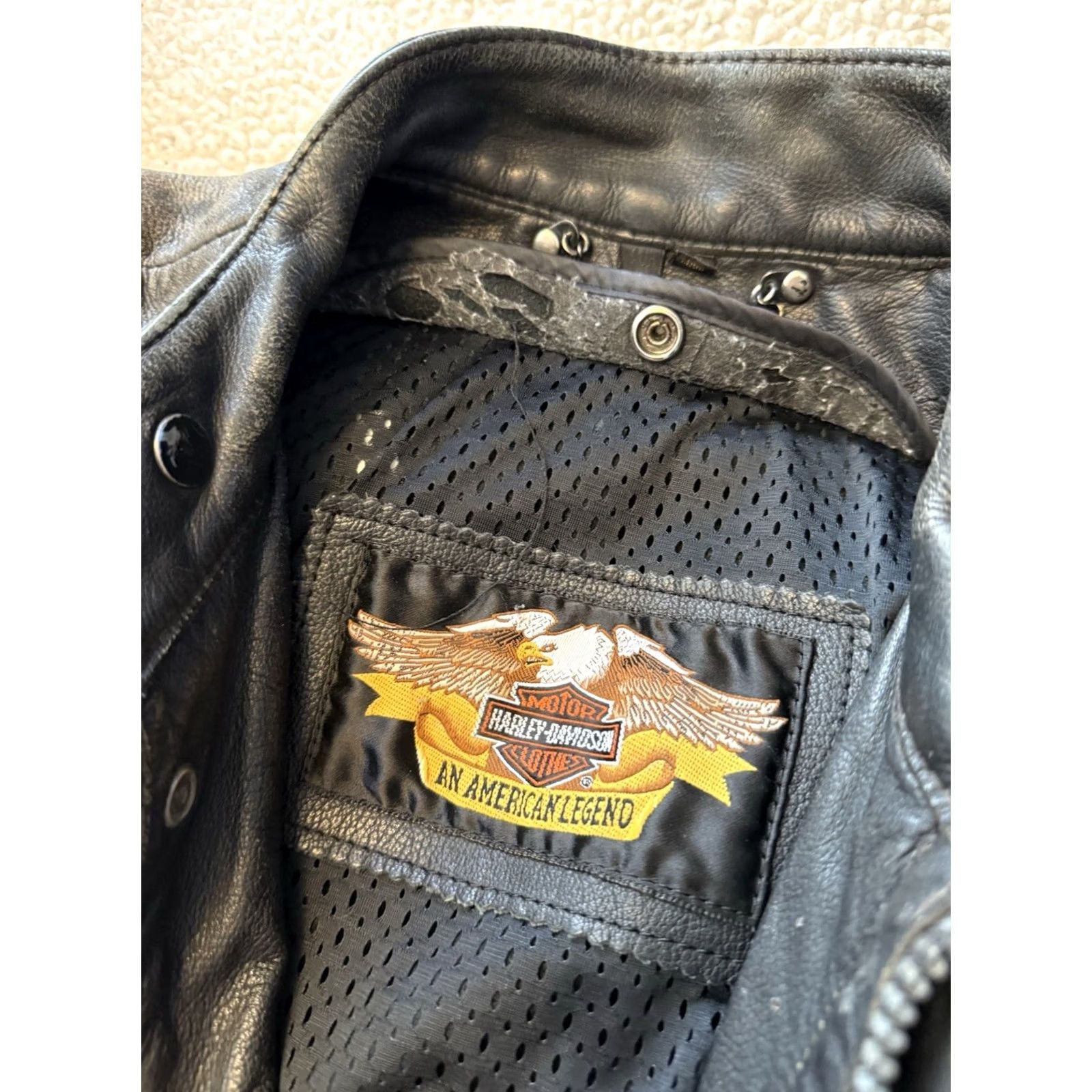 Harley Davidson VINTAGE Harley-Davidson Motorcycle Jacket Black Leather Bomber Biker Size L Men Mens Large Eight/10 24in 23in Size US L / EU 52-54 / 3 - 2 Thumbnail