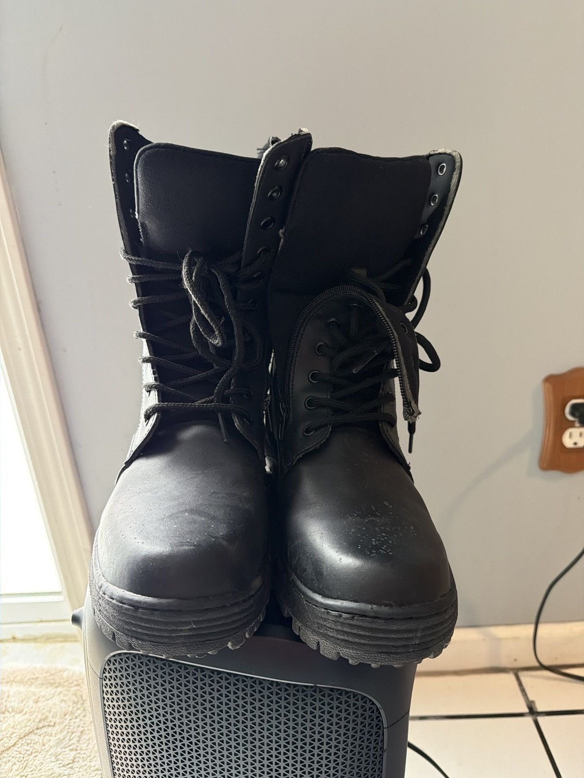 Other high top boots Size US 10.5 / EU 43-44 - 2 Thumbnail