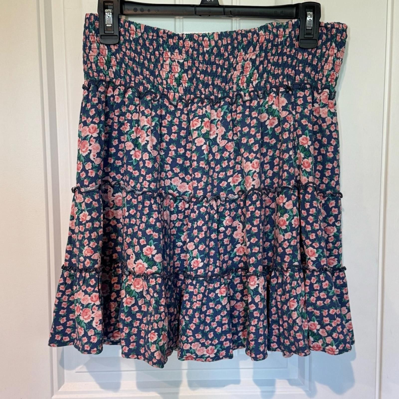 American Eagle Outfitters American Eagle Outfitters Blue Floral Skater Skirt- Large Size 36" / US 14 / IT 50 - 1 Thumbnail