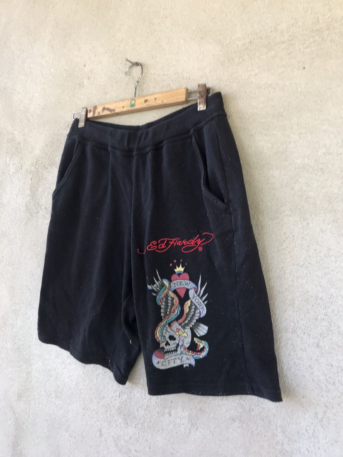 Ed Hardy VINTAGE ED HARDY SHORT PANTS Size US 30 / EU 46 - 2 Thumbnail