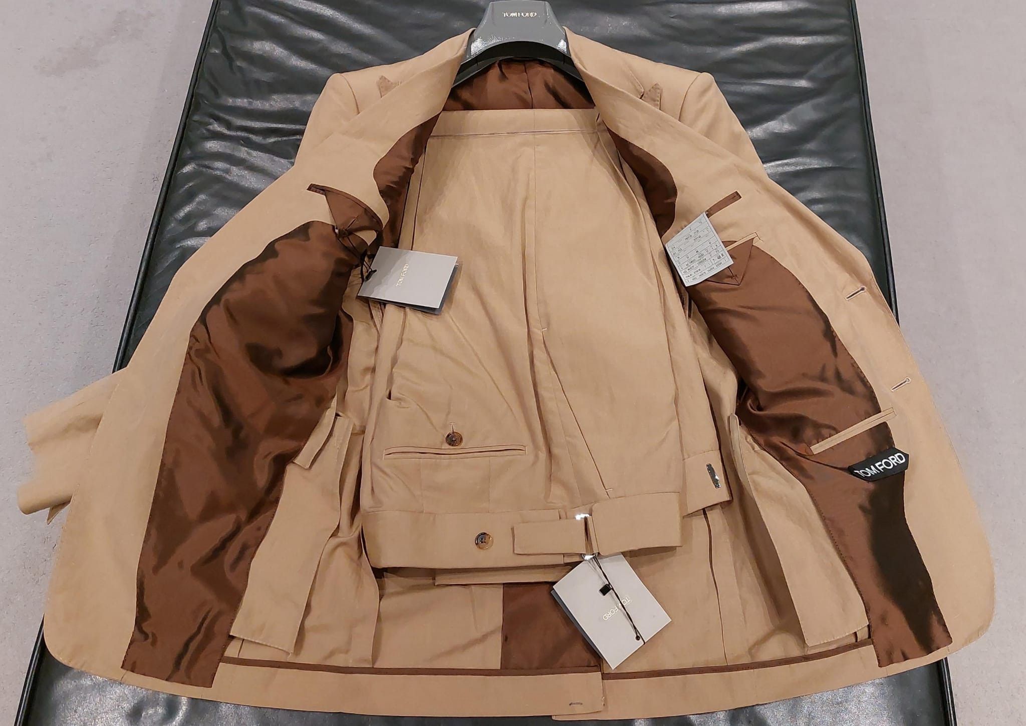 Tom Ford o1loc1c0824 15ML40SZ Atticus Jacket Suit in Brown Size US S / EU 44-46 / 1 - 3 Thumbnail