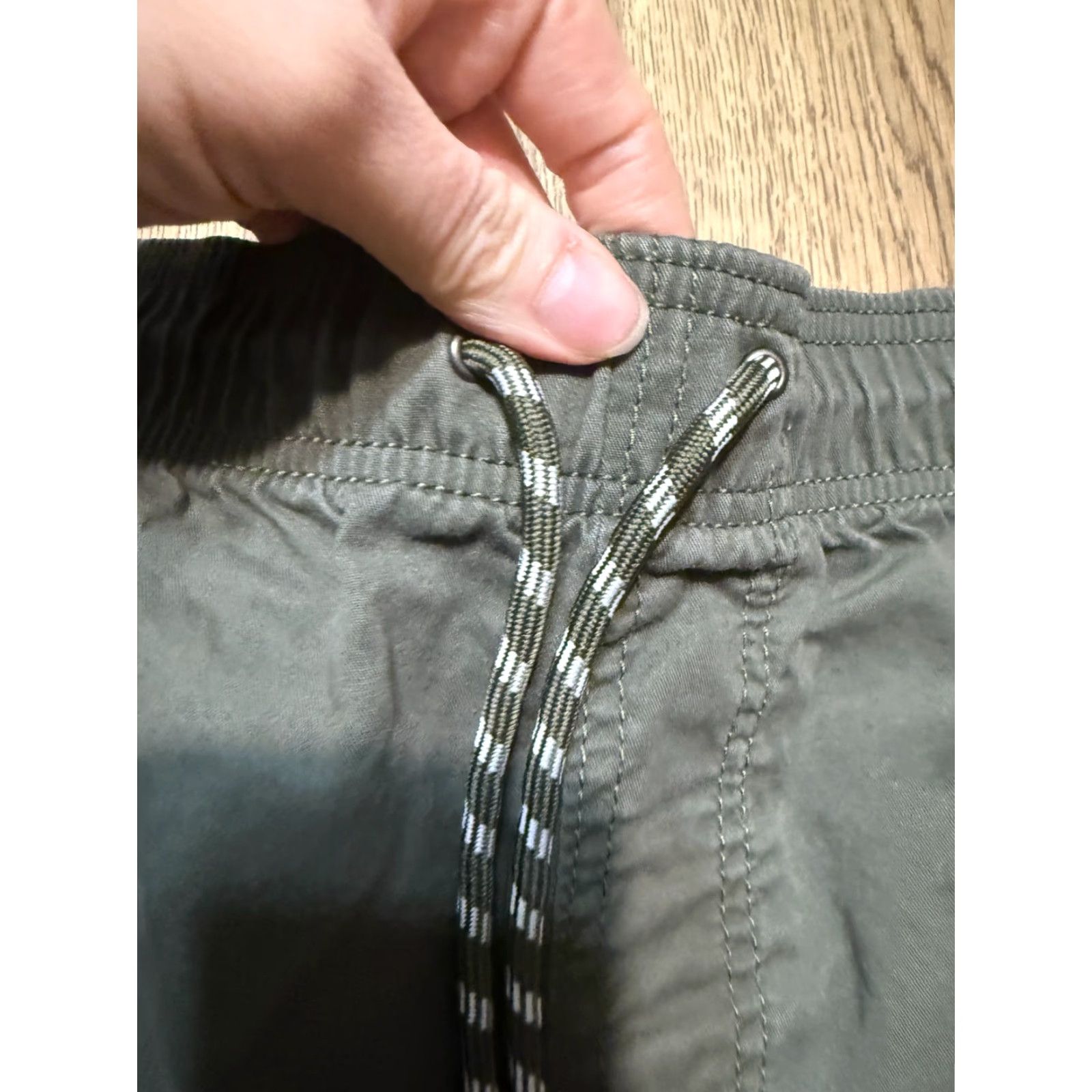 Essentials Amazon Essential Shorts Mens 2XL Cargo Solid Green Tie Waist Pockets Casual Summer Spring Fall Mens Size US 39 - 5 Thumbnail