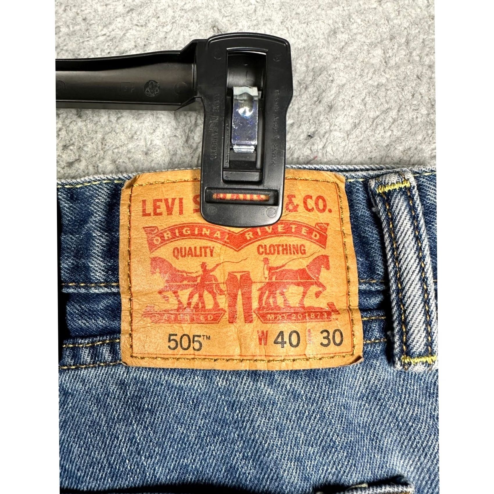 Levi's Mens Levi's 505 Jeans Blue Regular Fit Straight Leg 5 Pockets Casual 40X30 Size US 40 / EU 56 - 5 Thumbnail