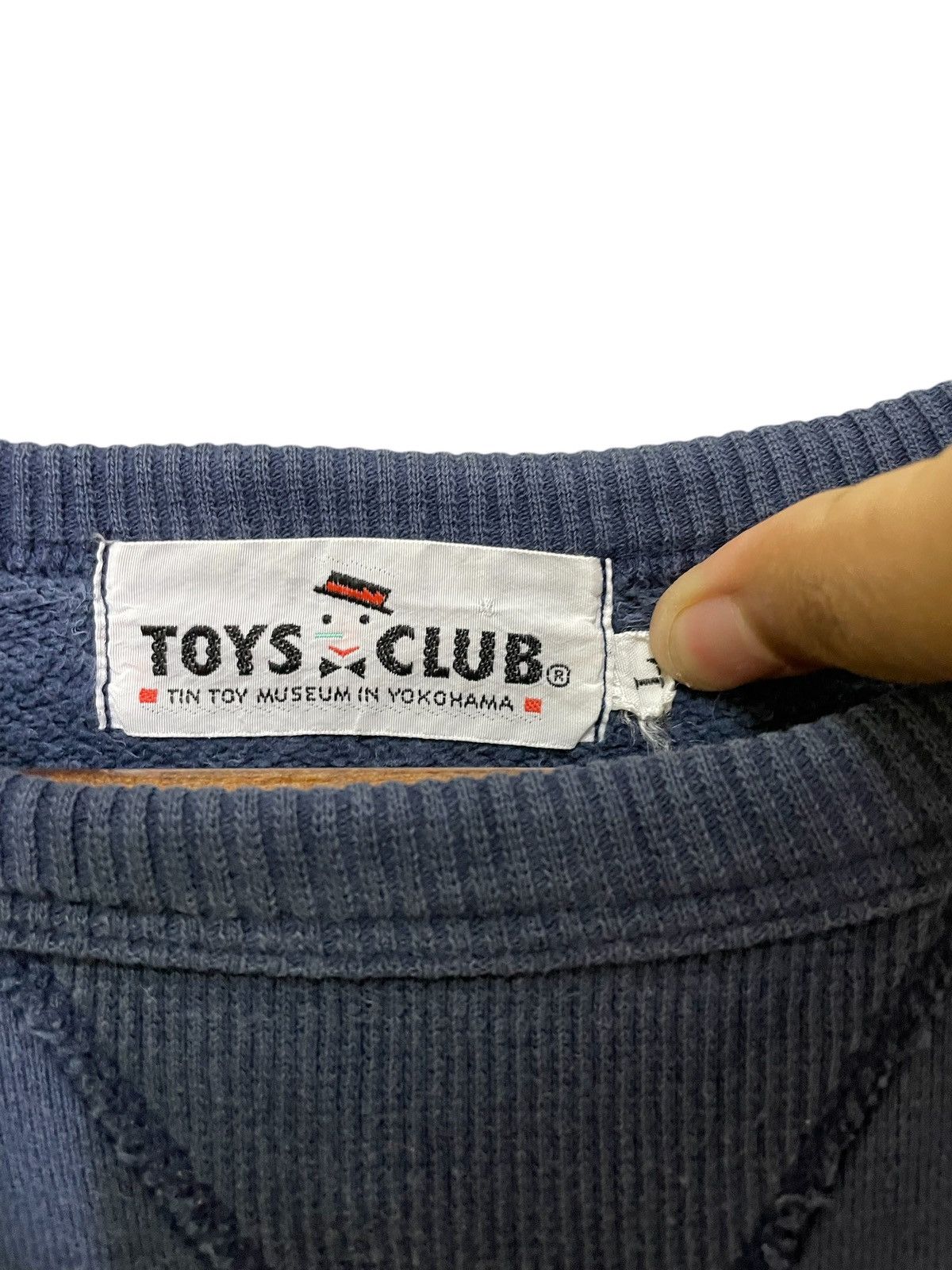 Other TOYS CLUB v neck small logo printed sweatshirt color blue Size US M / EU 48-50 / 2 - 7 Thumbnail