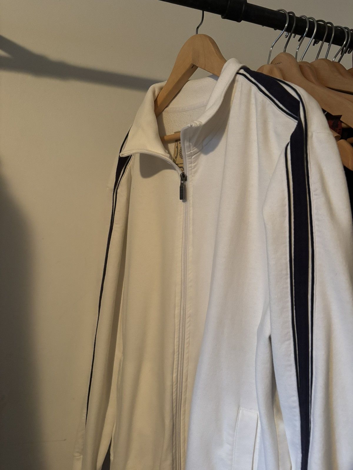 Other White Zip-Up With Blue Stripes Size US L / EU 52-54 / 3 - 2 Thumbnail