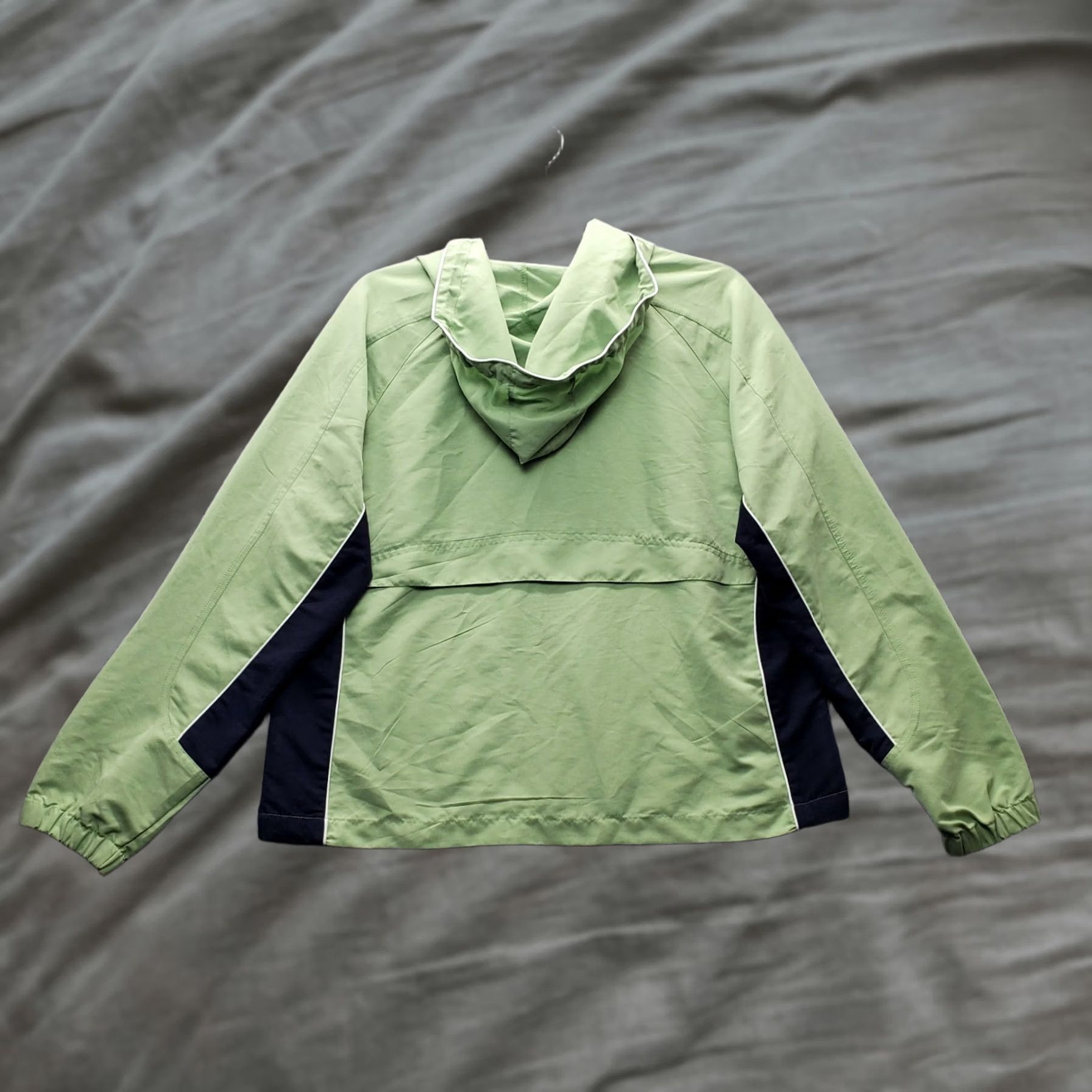 Gloria Vanderbilt Gloria Vanderbilt Sport Lightweight Hooded Jacket Womens L Green Windbreaker Jacket Size L / US 10 / IT 46 - 1 Thumbnail