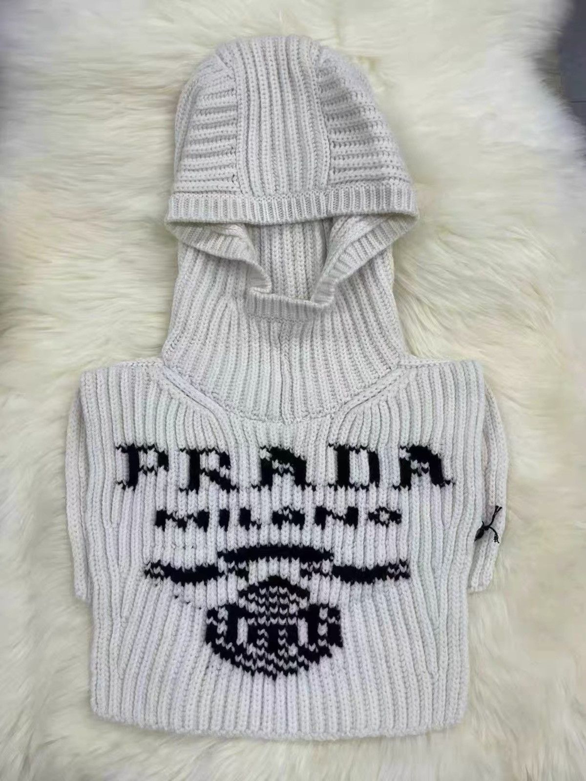 Prada Prada Logo Intarsia Knit Balaclava White Size ONE SIZE - 1 Thumbnail