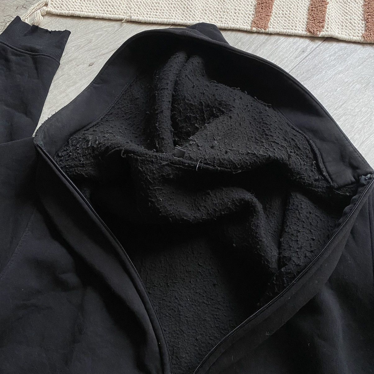 Band Tees VINTAGE MOTORHEAD ROCK BAND BASTARDS PRINT ZIP HOODIE Size US L / EU 52-54 / 3 - 7 Thumbnail