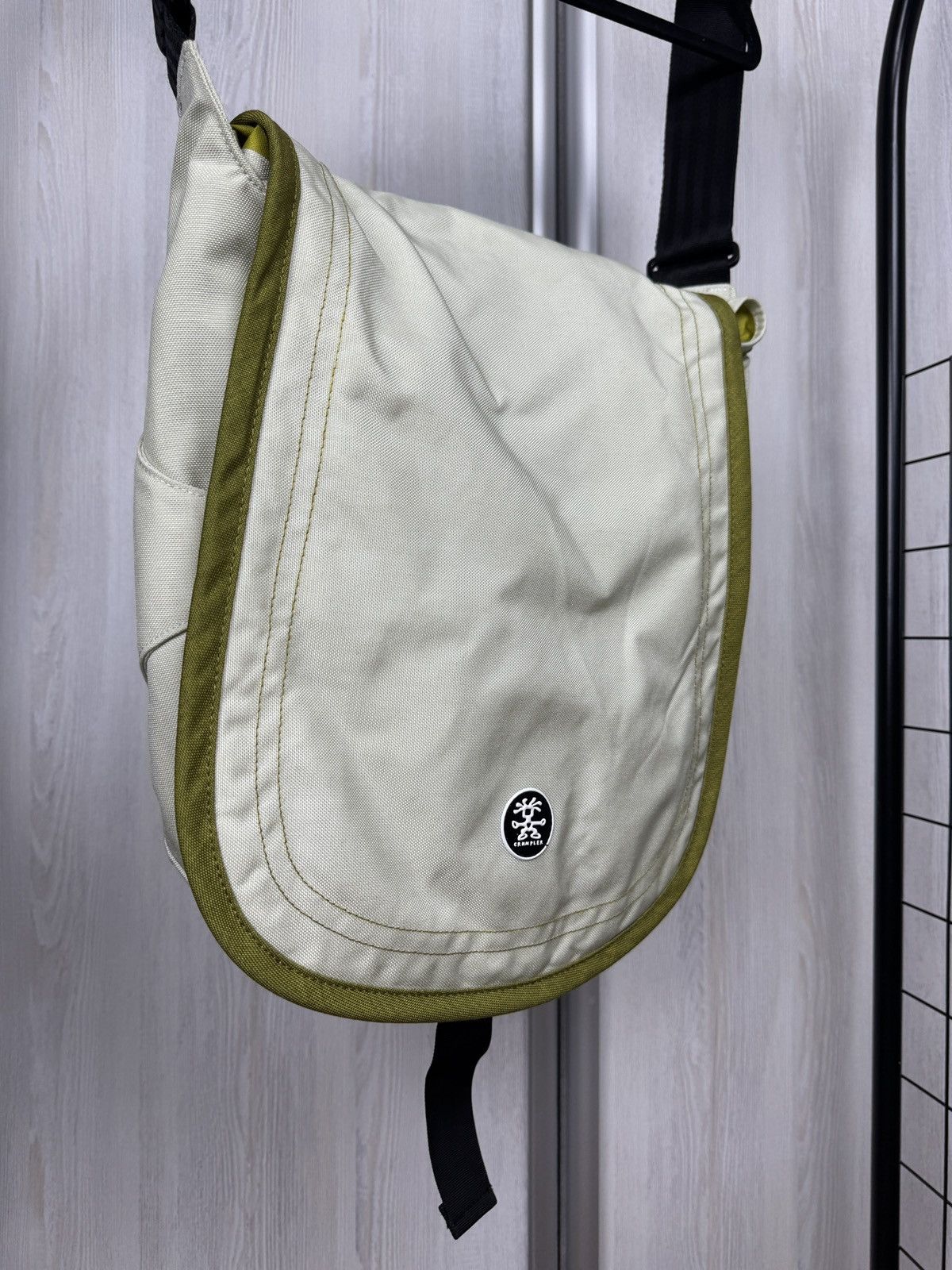 Crumpler Crumpler The Slippy fish laptop shoulder bag Size ONE SIZE - 2 Thumbnail