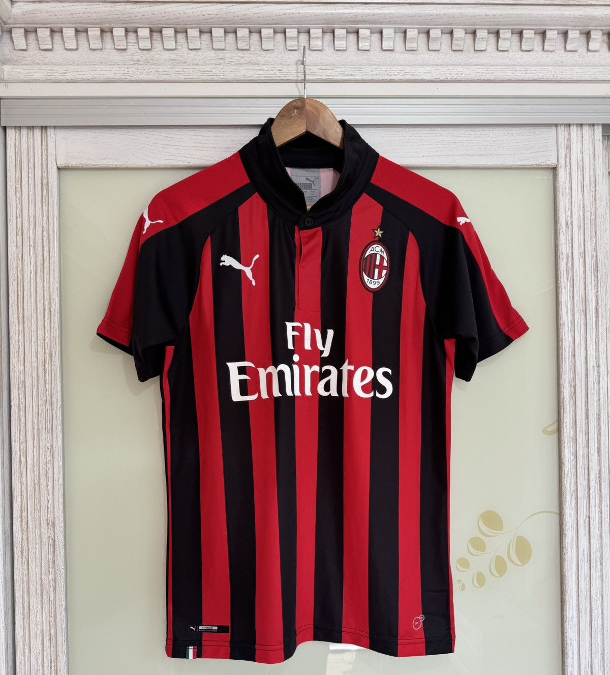 Puma Milan 2018-2019 Home Soccer Jersey Football Kit Shirt Size US S / EU 44-46 / 1 - 1 Thumbnail