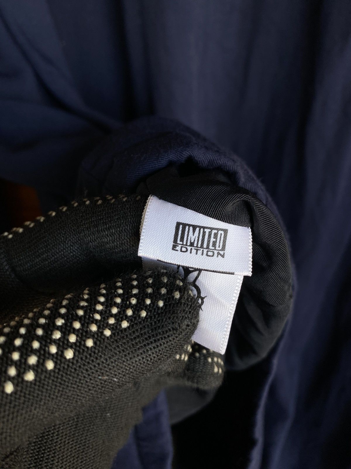 Japanese Brand Vintage Navy Zip Jacket Limited Edition | Minimal Size US L / EU 52-54 / 3 - 10 Thumbnail