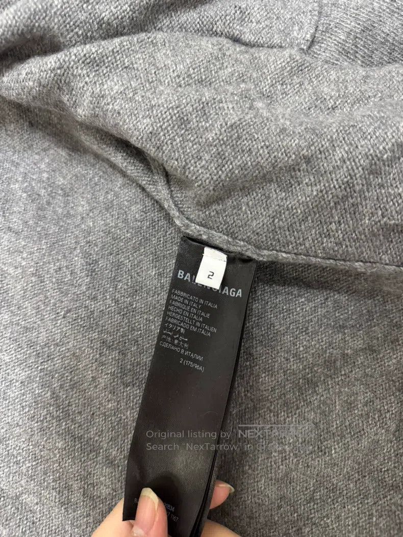 Balenciaga Balenciaga Gray Bullet Screen Logo Cardigan Sweater Size US M / EU 48-50 / 2 - 5 Thumbnail
