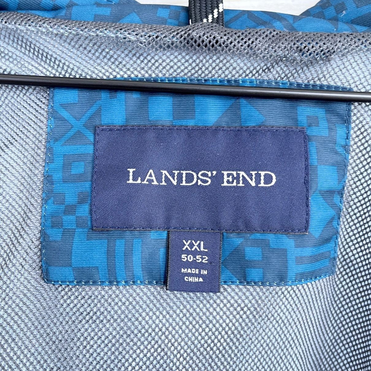 Lands' End Lands End Hooded Rain Jacket Blue Aztec Print Mens XXL Size US XXL / EU 58 / 5 - 7 Thumbnail