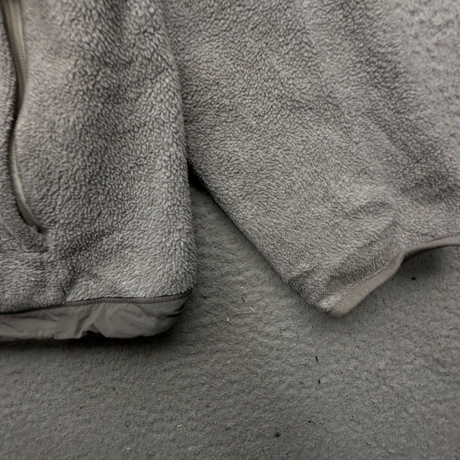 The North Face The North Face Denali Gray Fleece Jacket Womens Large ANLP Size L / US 10 / IT 46 - 6 Thumbnail