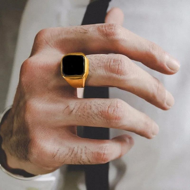 Jewelry × Vintage Ring Square Signet Ring Size ONE SIZE - 1 Thumbnail