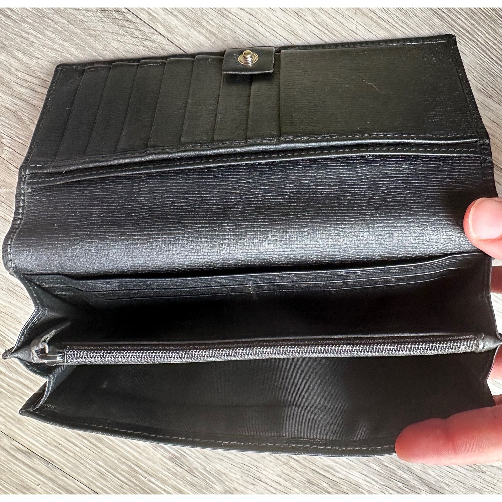 Gucci Gucci Black Long Bifold Wallet with Silver Belt Buckle Size ONE SIZE - 9 Thumbnail