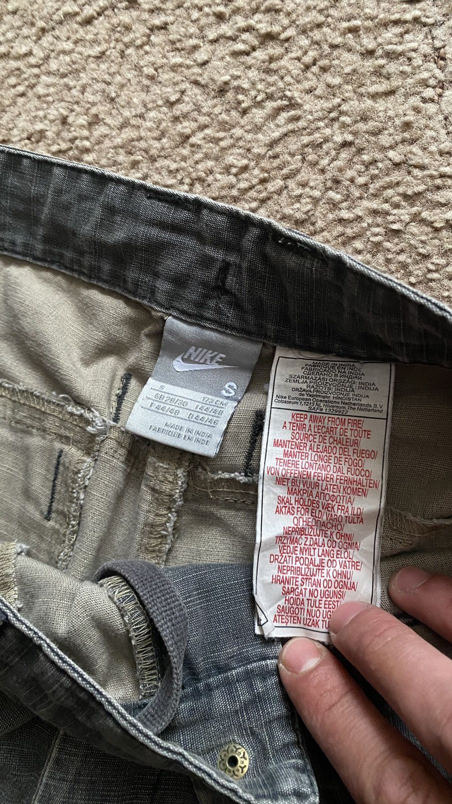 Nike Vintage Nike Cargo Shorts Japanese Avant Garde Size US 30 / EU 46 - 5 Thumbnail