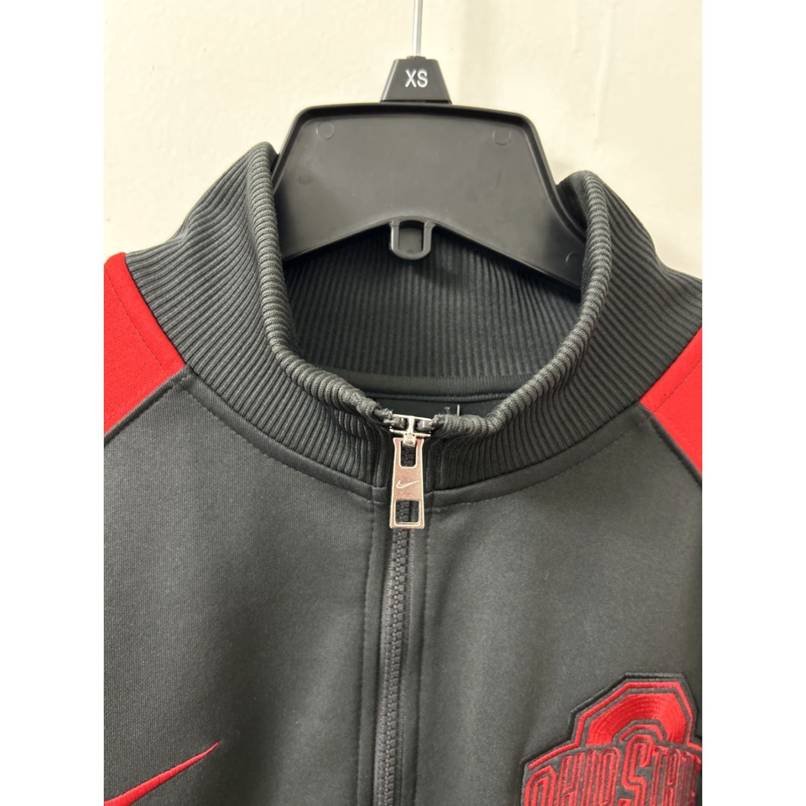 Nike Nike Track Jacket Mens Large Black Red Full Zip Swoosh Logo Pockets Size US L / EU 52-54 / 3 - 6 Thumbnail