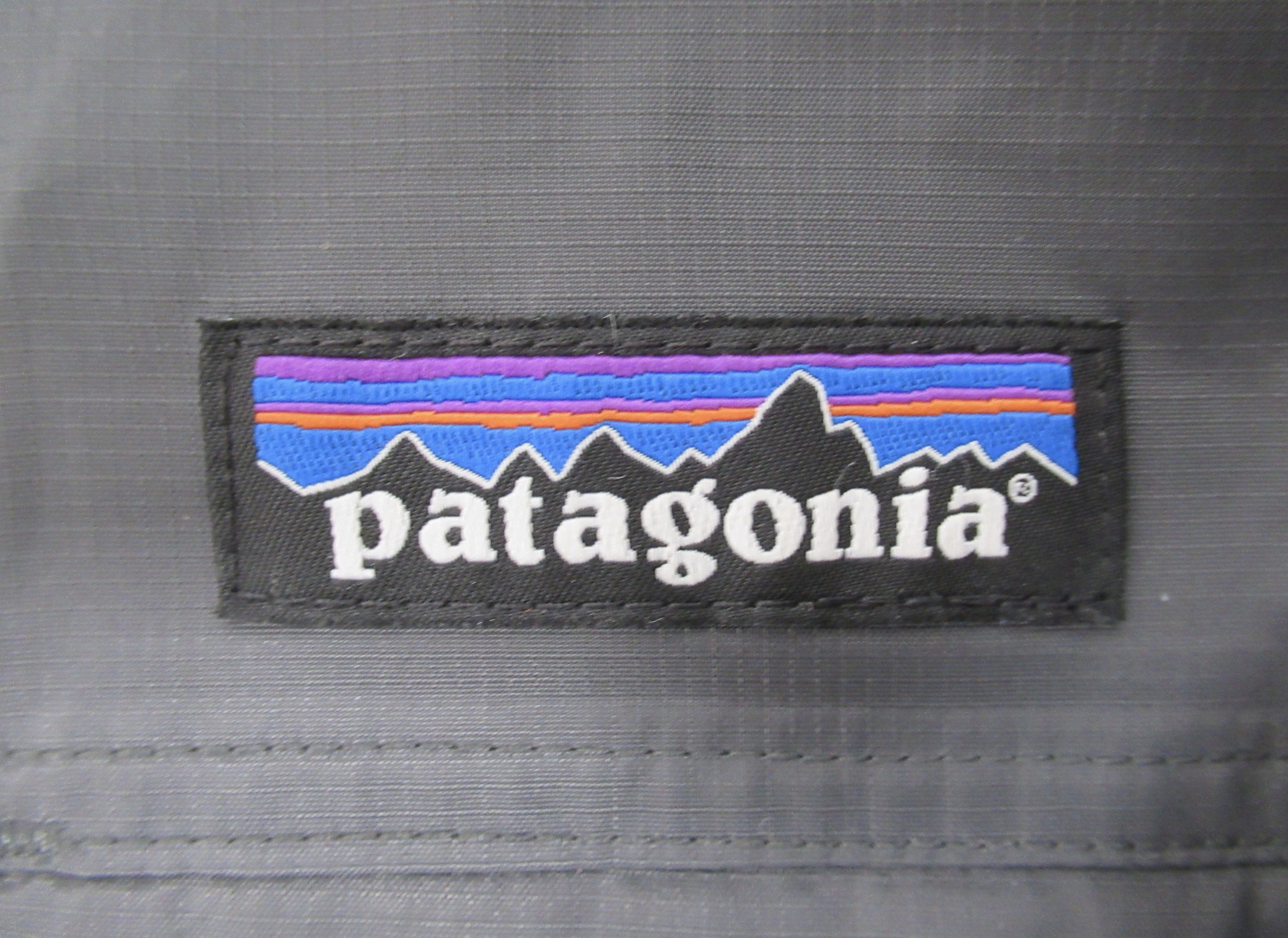 Patagonia Patagonia Men's Torrentshell Parka Forge Grey FGE 27070FA16 Size US XS / EU 42 / 0 - 4 Thumbnail