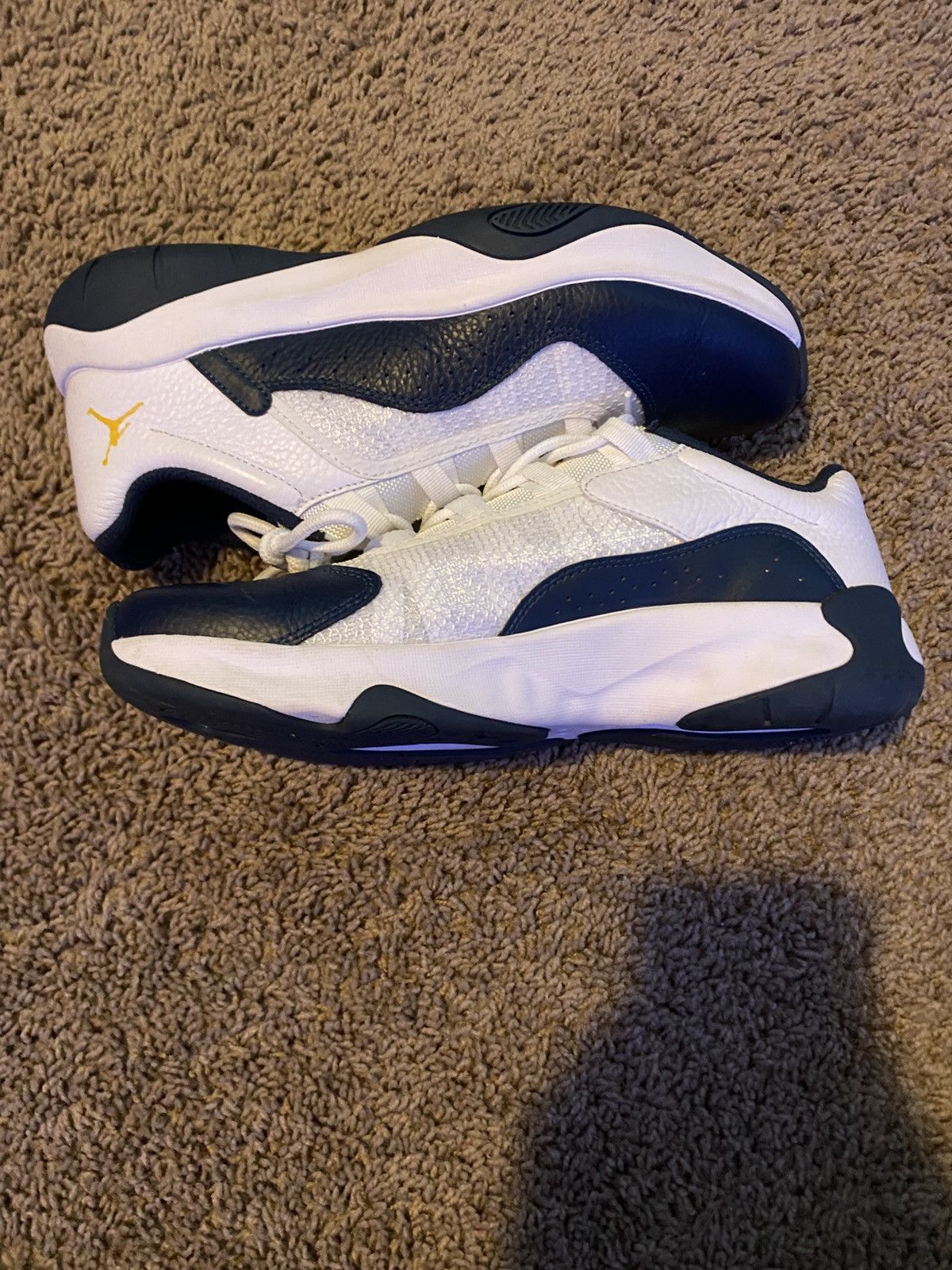 Jordan Brand × Nike Jordan 11 NWT CMFT Low Navy Blue Size US 9 / EU 42 - 7 Thumbnail