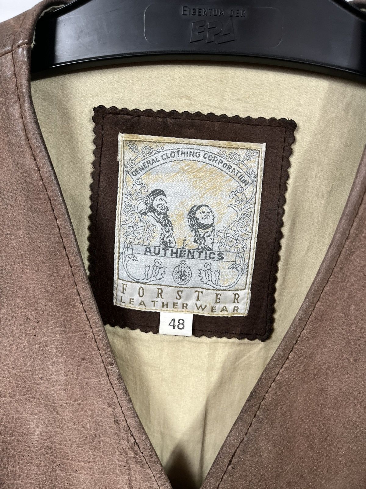 Leather Vintage Distressed Leather Vest Brown Biker Western 48 Size US M / EU 48-50 / 2 - 4 Thumbnail
