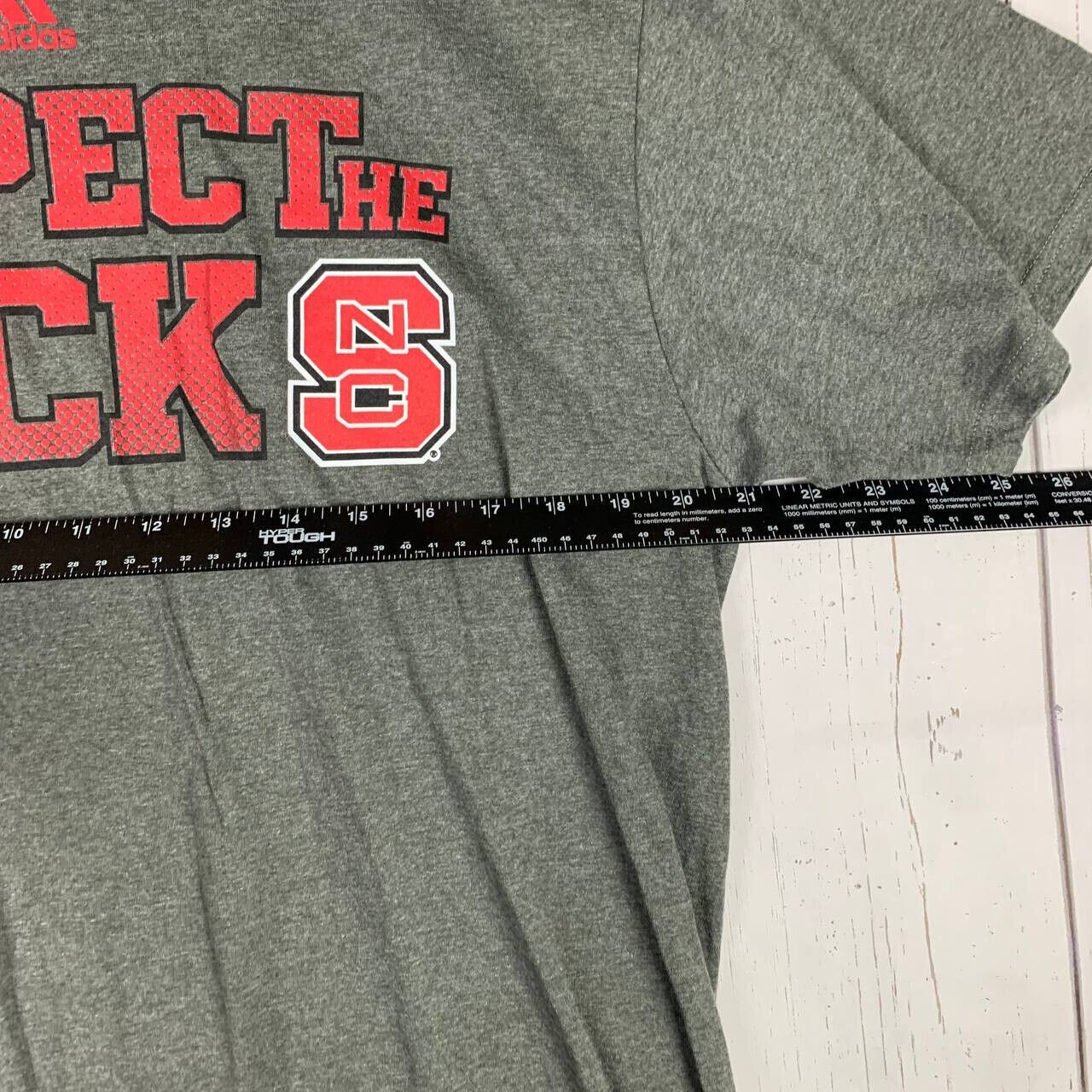Adidas Respect the Pack North Carolina State NCS Large Tshirt Men Size US L / EU 52-54 / 3 - 5 Thumbnail