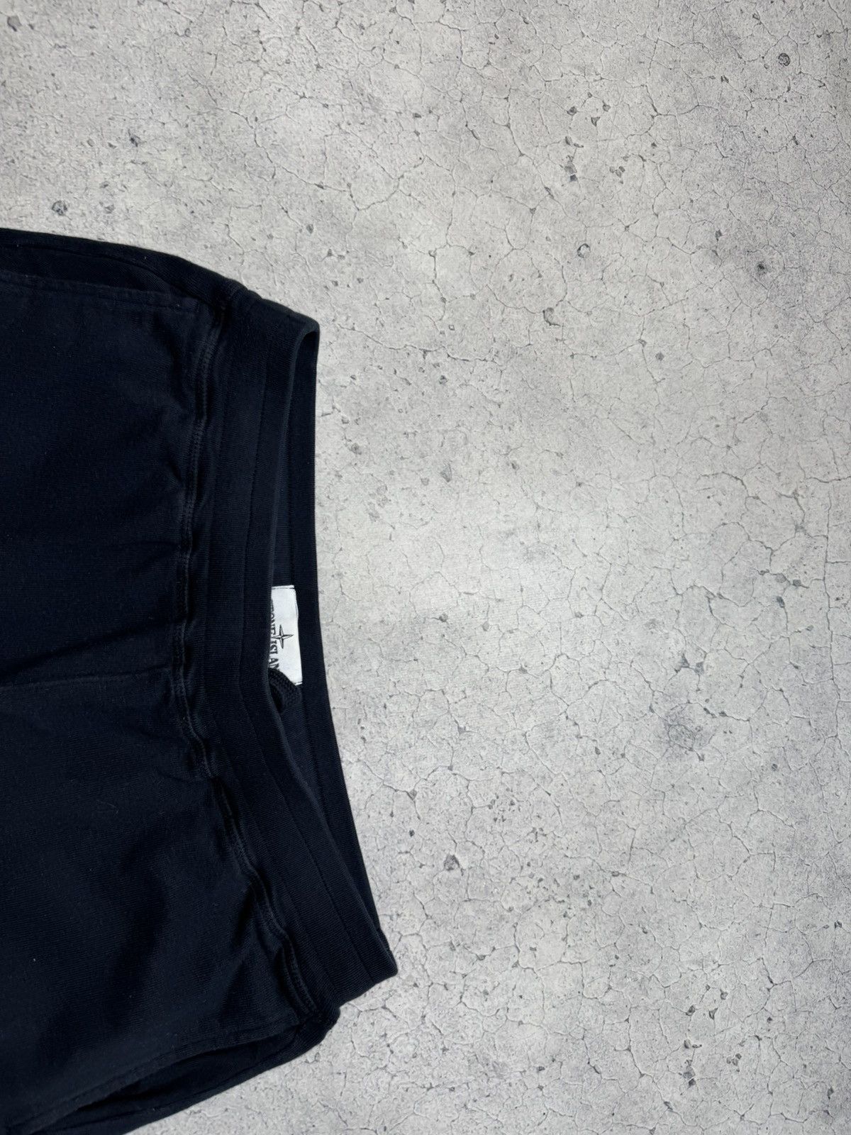 Stone Island Stone Island Luxury Cargo Shorts Hype Rare Casual Size M Size US 32 / EU 48 - 4 Thumbnail