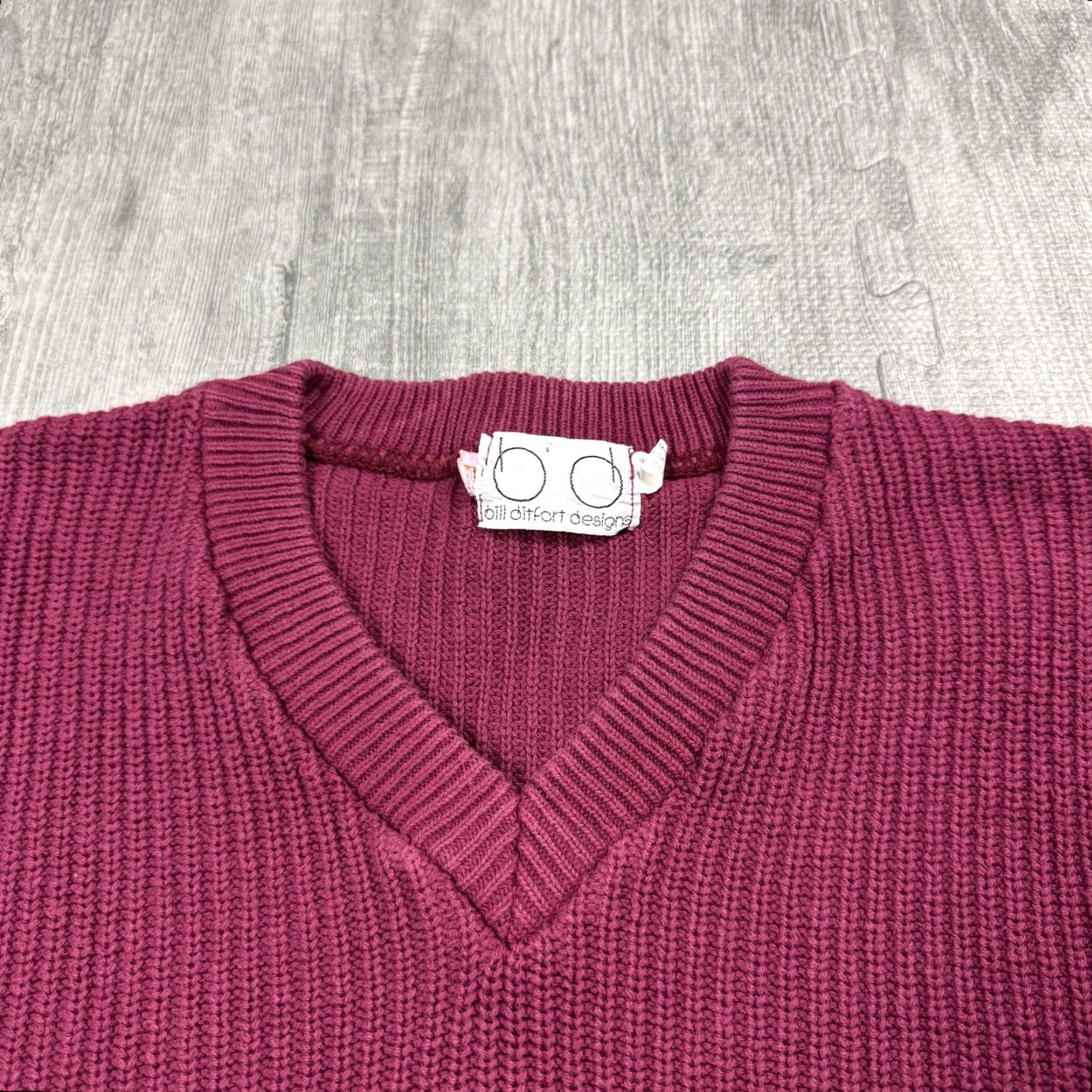 Vintage VINTAGE Bill Ditfort 80s 90s Knit Sweater Mens Medium Maroon V-Neck Pullover Classic Size US M / EU 48-50 / 2 - 2 Thumbnail