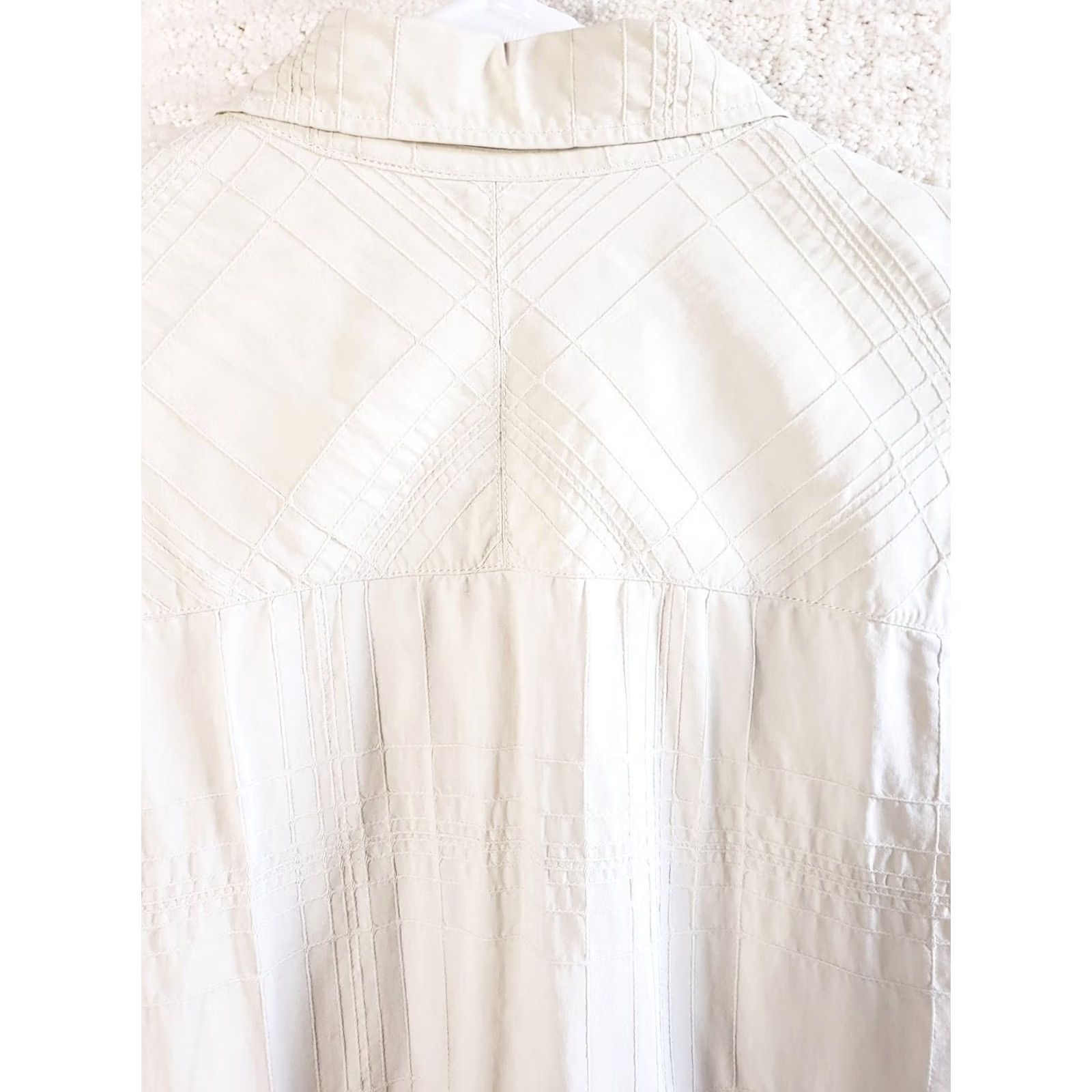 Tommy Bahama Tommy Bahama Silk Shirt Mens Large Beige 100% Silk Button-Up Classic Casual Summer Beach Ready Mens Size US L / EU 52-54 / 3 - 7 Thumbnail