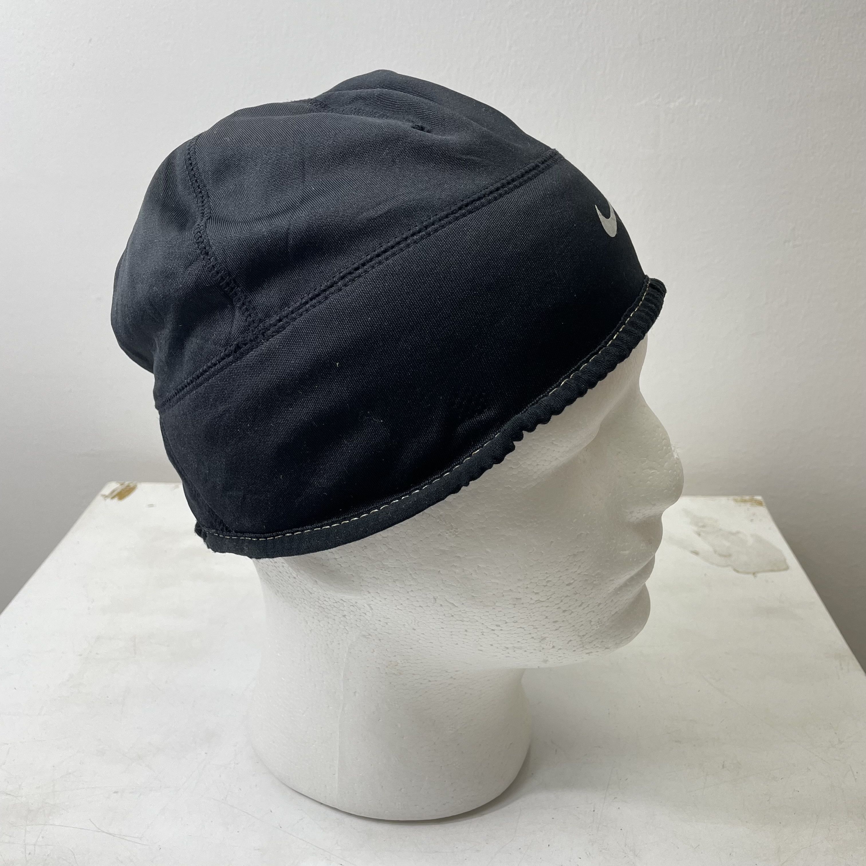 Nike ⭐️SALE⭐️ NIKE SPORT STRECTH BEANIE Size ONE SIZE - 4 Thumbnail