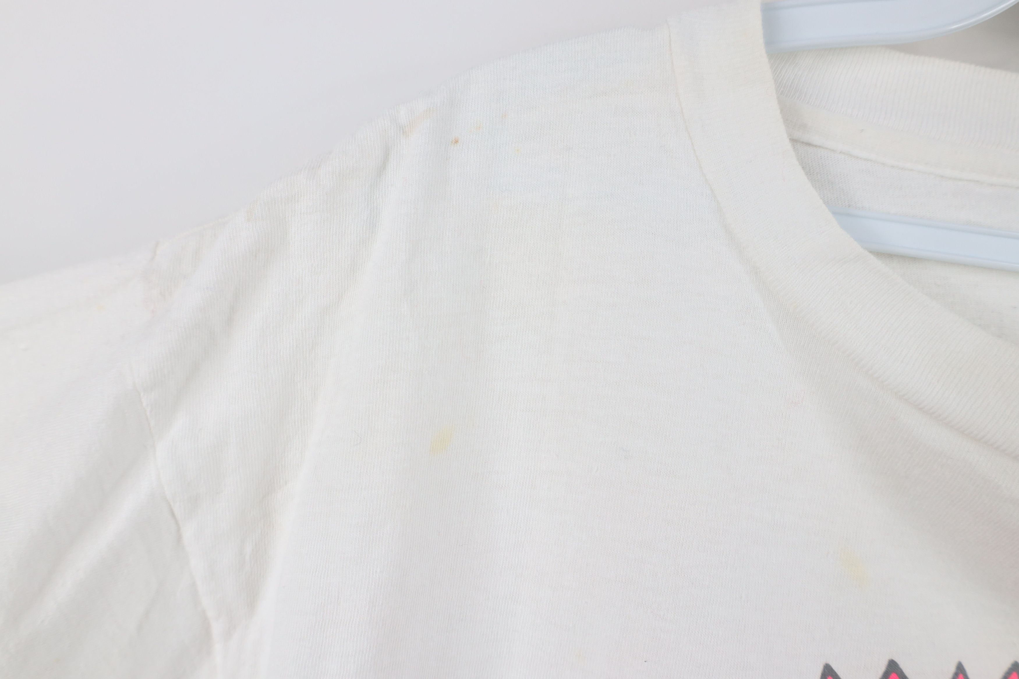 Vintage Vintage 90s LA Gear Spell Out Puff Paint T-Shirt White USA Size US XL / EU 56 / 4 - 7 Thumbnail