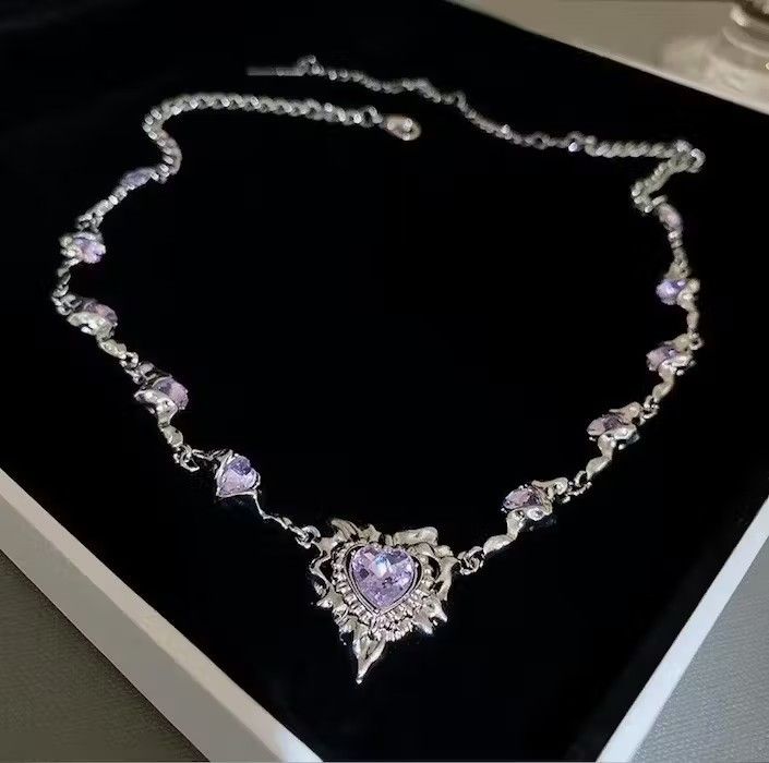 Jewelry × Vintage Electro Chain Crystal Purple Heart Necklace Size ONE SIZE - 1 Thumbnail