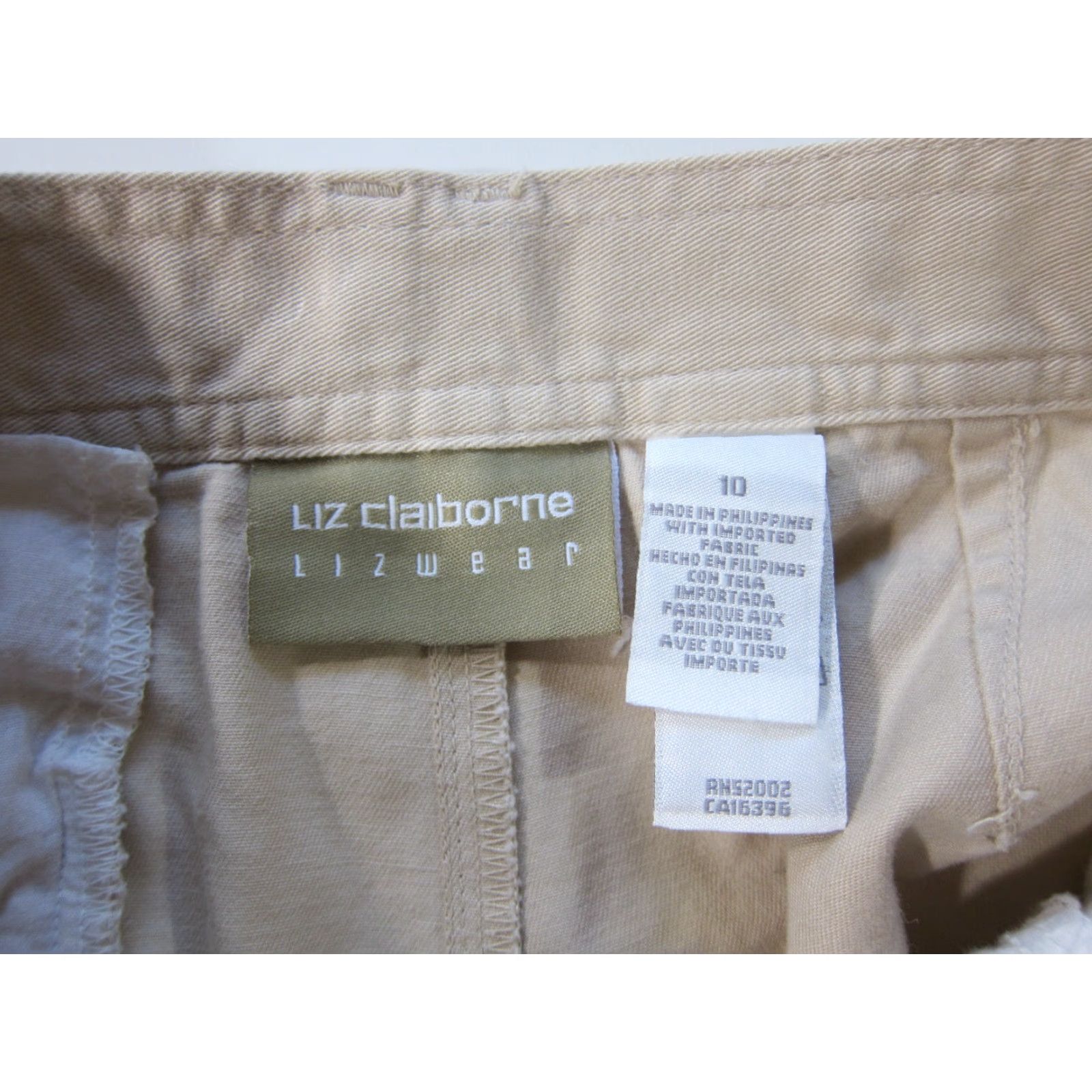 Liz Claiborne Vintage Liz Claiborne Beige Cotton High Rise Waist Flat Front Chino Short 10/L Size 30" / US 8 / IT 44 - 3 Thumbnail