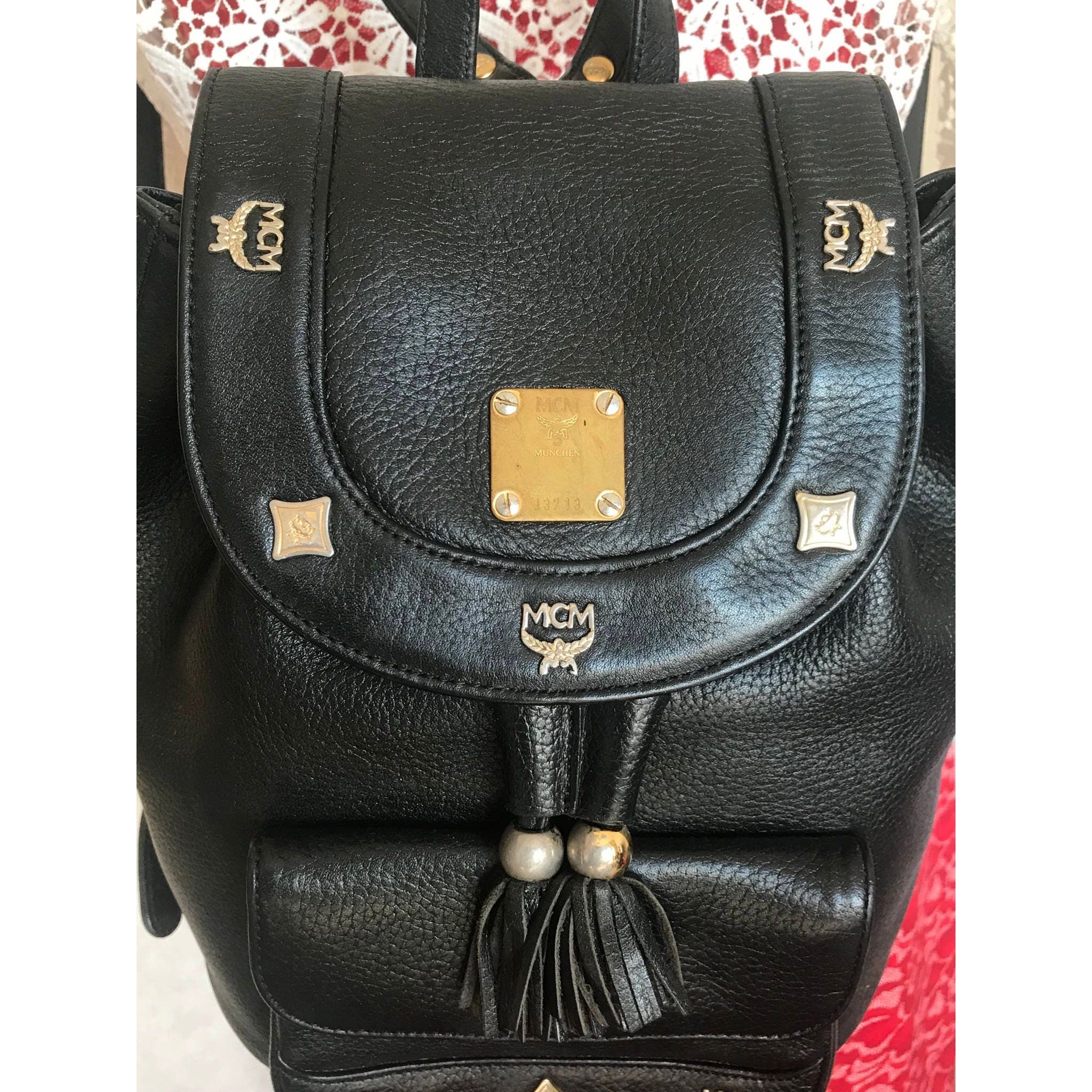 MCM Vintage MCM black backpack with golden studded logo motifs Size ONE SIZE - 3 Thumbnail