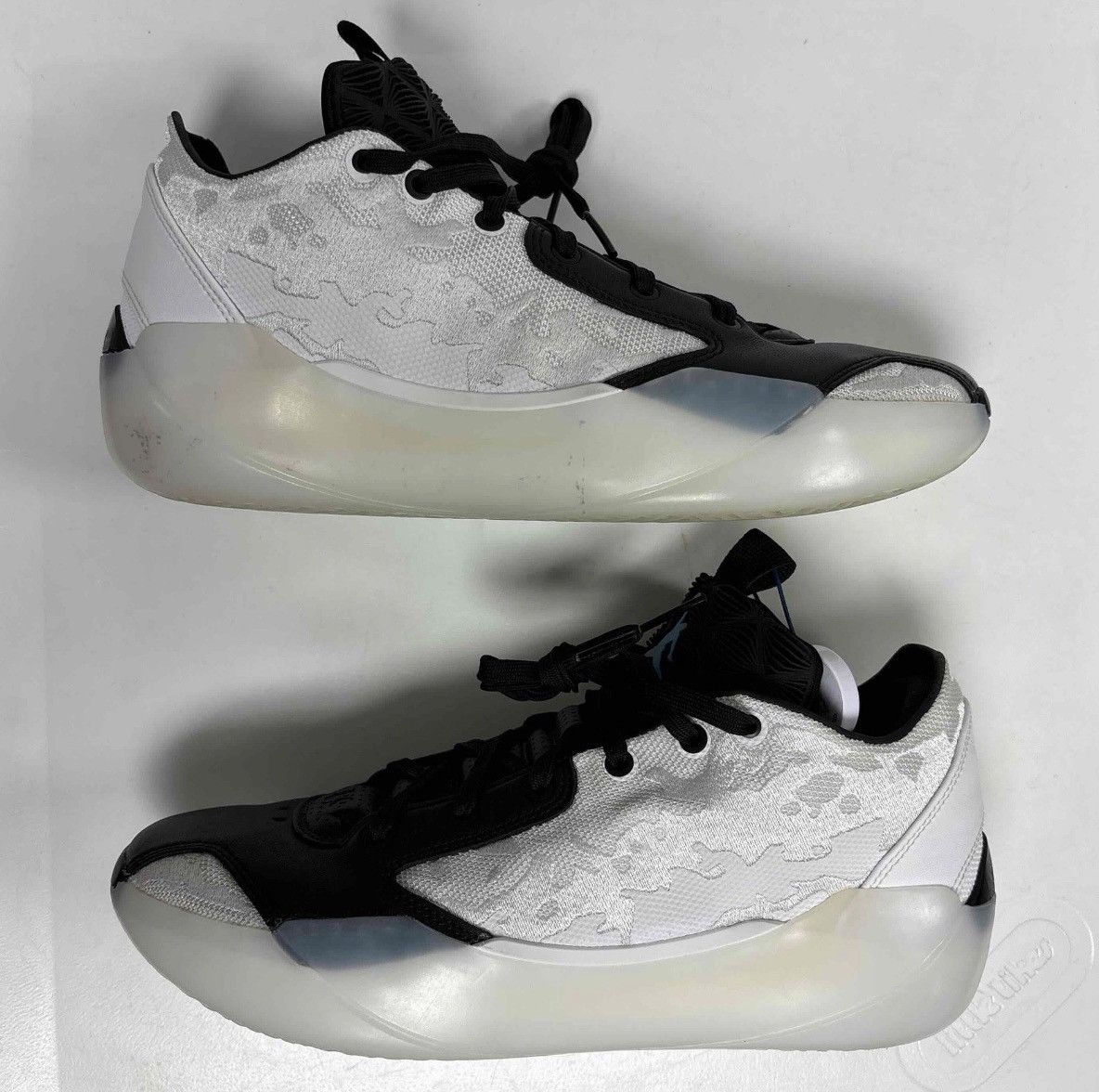 Jordan Brand Jordan 39 Croix (FQ0213-100), Size 11.5 Size US 11.5 / EU 44-45 - 3 Thumbnail