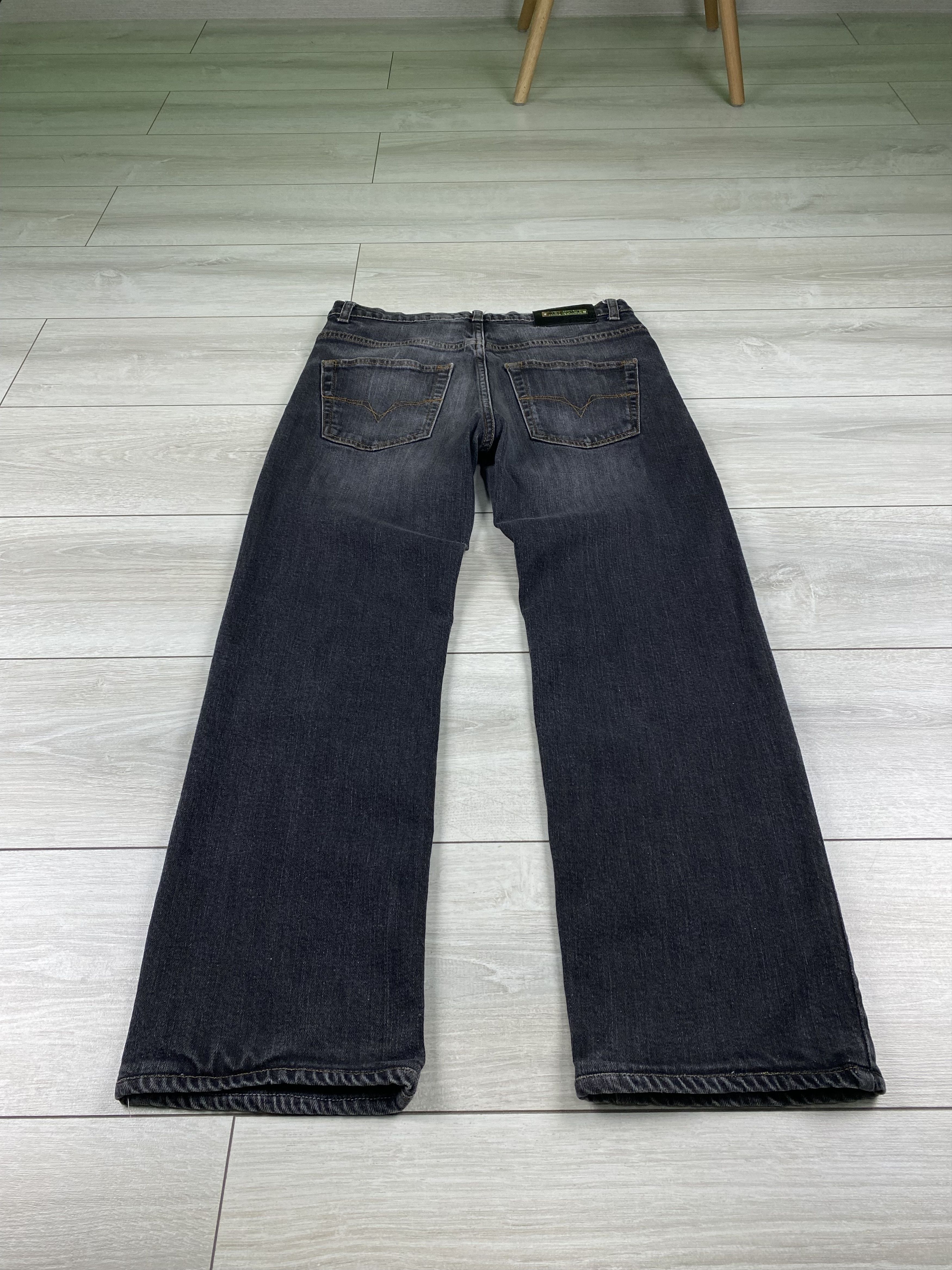 Versace Vintage Versace Jeans Couture Faded Gray Denim Jeans Size 33 Size US 33 - 10 Thumbnail