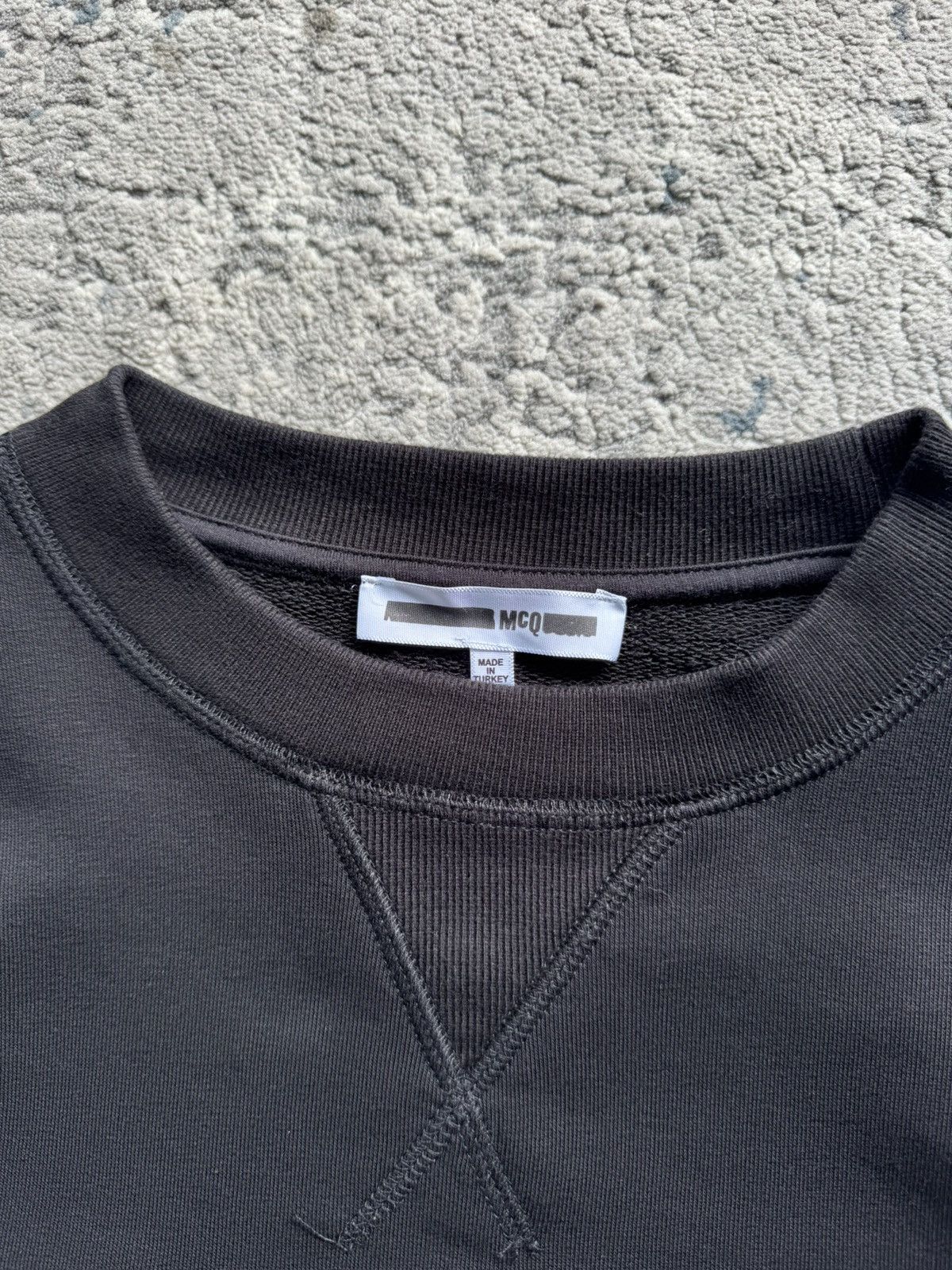 Alexander McQueen Alexander McQueen Sweatshirt Size S/M Size US S / EU 44-46 / 1 - 4 Thumbnail