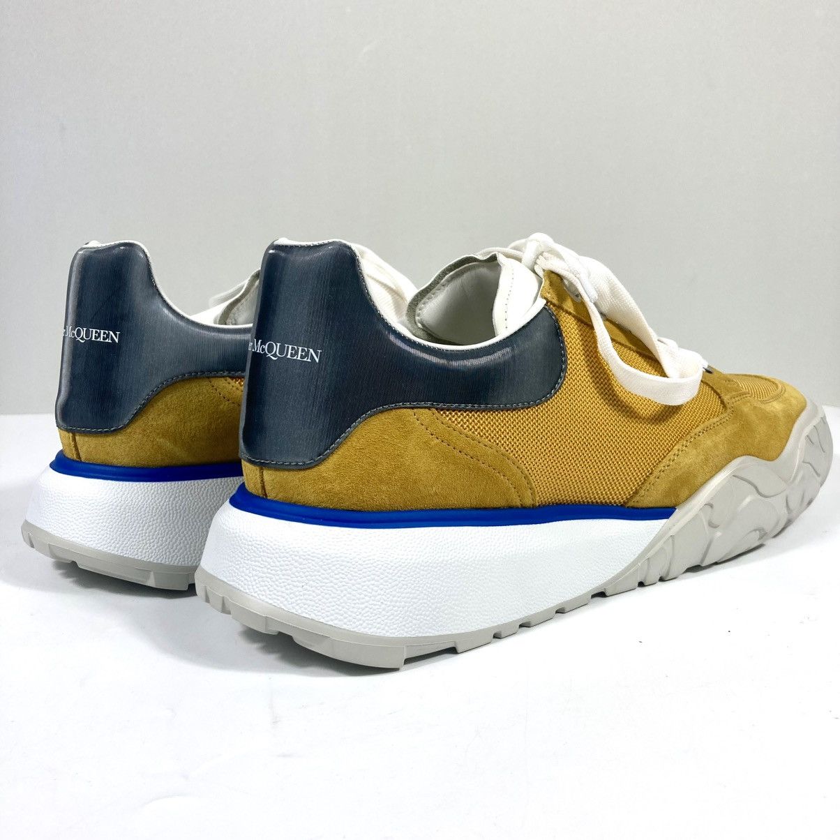 Alexander McQueen Alexander McQueen Mens Court Trainer Sneakers Yellow 43 EU Size US 10 / EU 43 - 2 Thumbnail