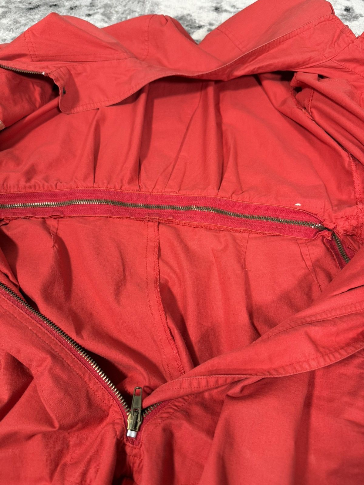 Giorgio Armani Rare Unique Giorgio Armani 1980s Runway Red Jumpsuit Size US 34 / EU 50 - 10 Thumbnail