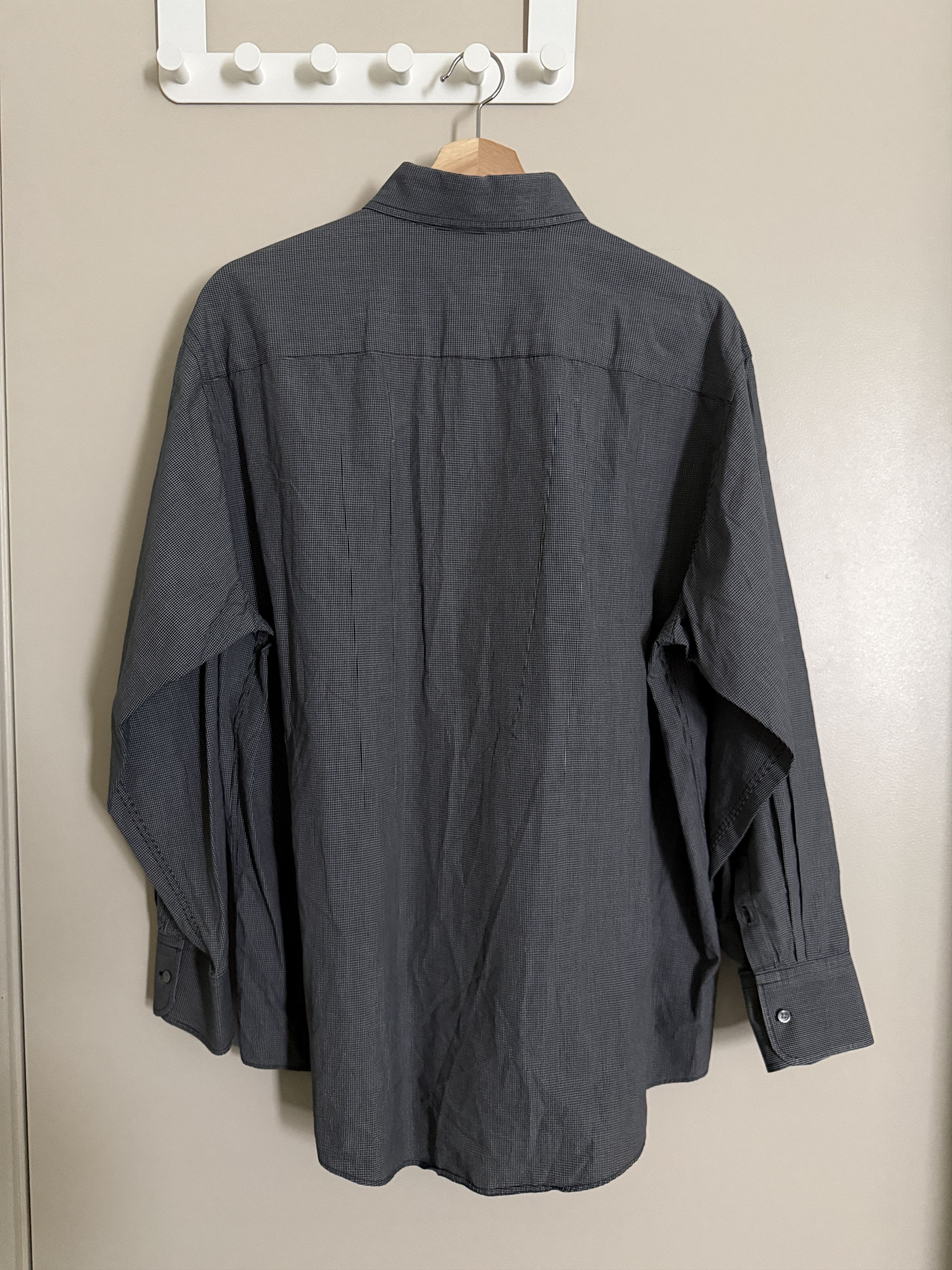 Giorgio Armani Giorgio Armani Le Collezioni shirt, 100% cotton, 16.5/32-33 Size US L / EU 52-54 / 3 - 2 Thumbnail