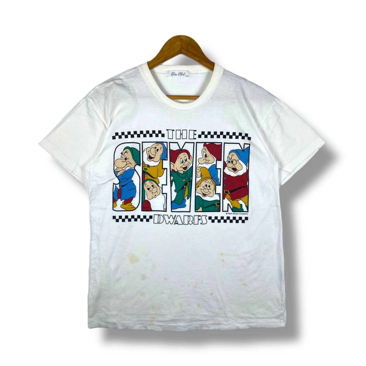 Disney Vintage 90's Disney THE SEVEN DWARFS Snow White Cartoon Tee Size US M / EU 48-50 / 2 - 1 Thumbnail