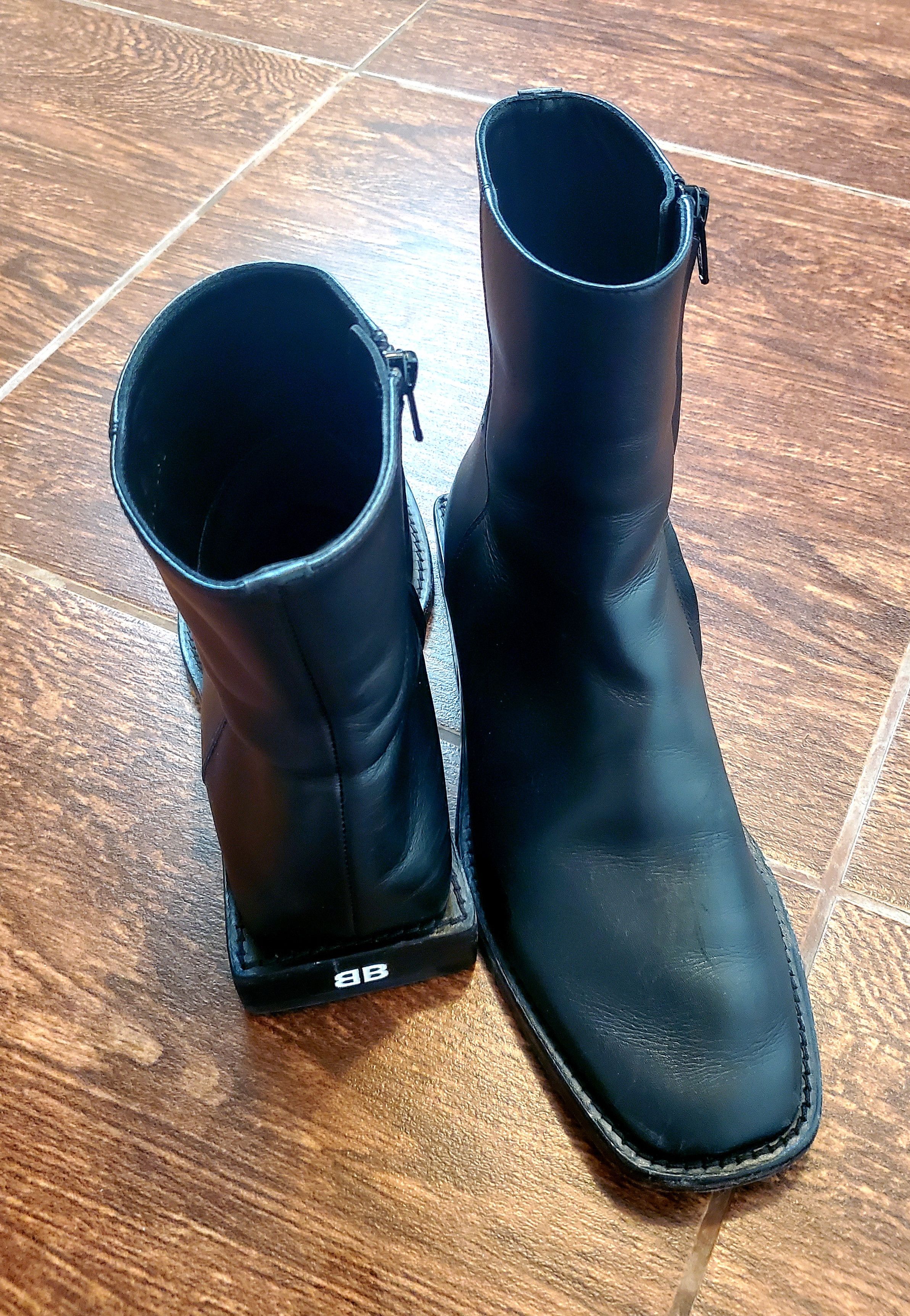 靴 00s BALENCIAGA leather short boots 38 Leather boots Balenciaga Black size 38 EU in Leather - 51640565