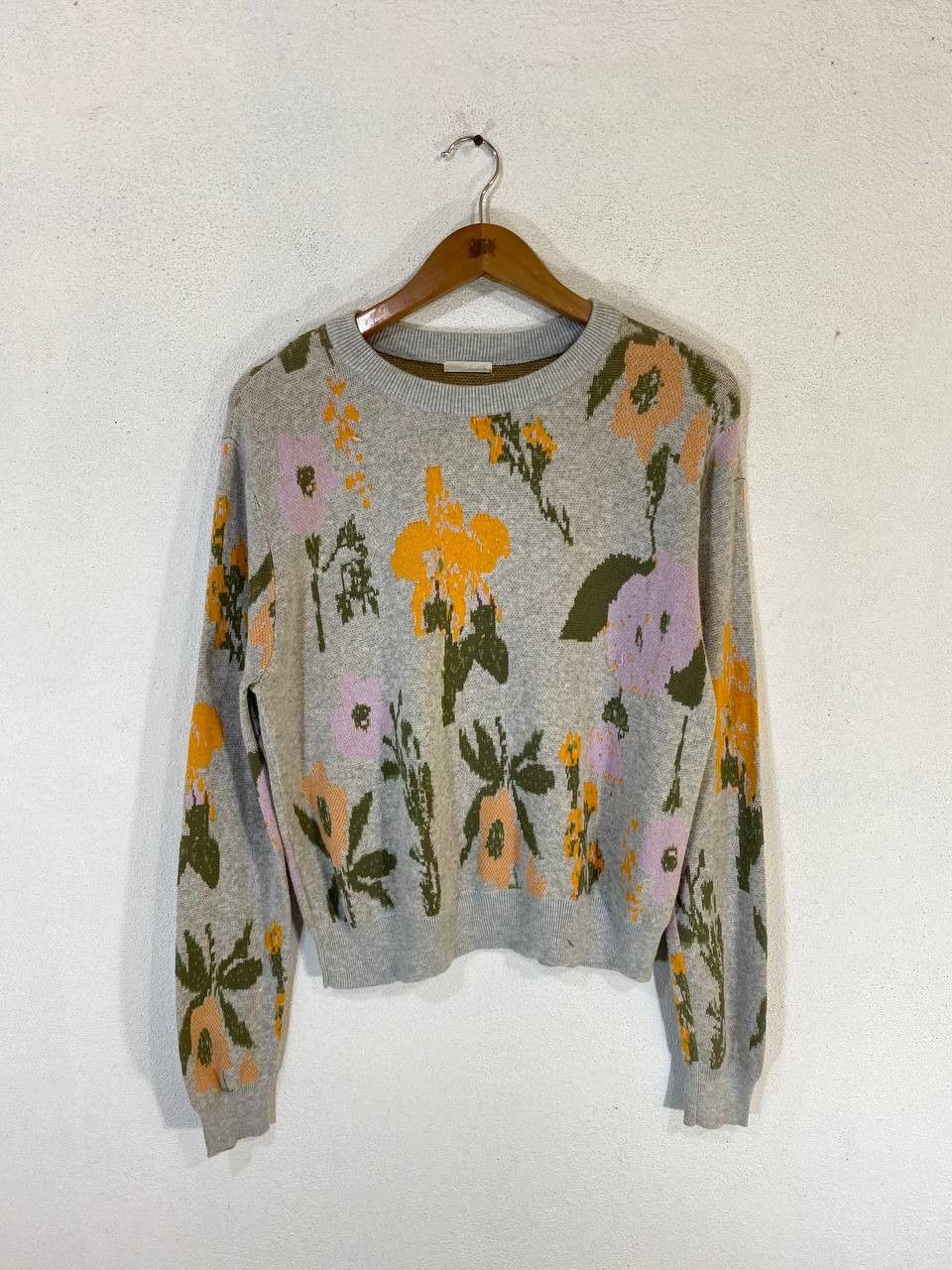 Japanese Brand japanese brand floral design sweatshirt nice design Size L / US 10 / IT 46 - 1 Thumbnail