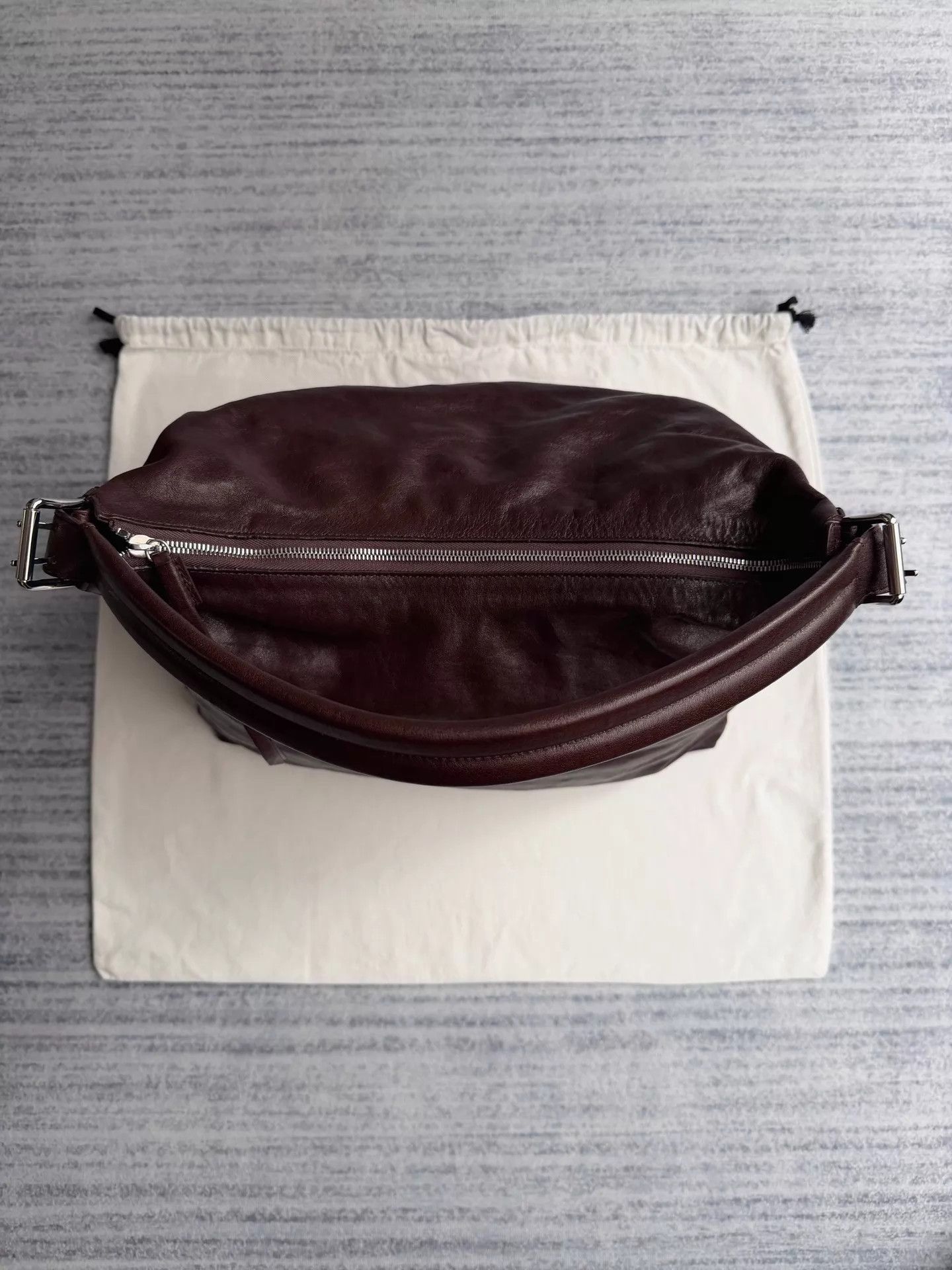 Lemaire Lemaire Belted Hobo Tote Espresso Calfskin Jennie 25SS Size ONE SIZE - 3 Thumbnail