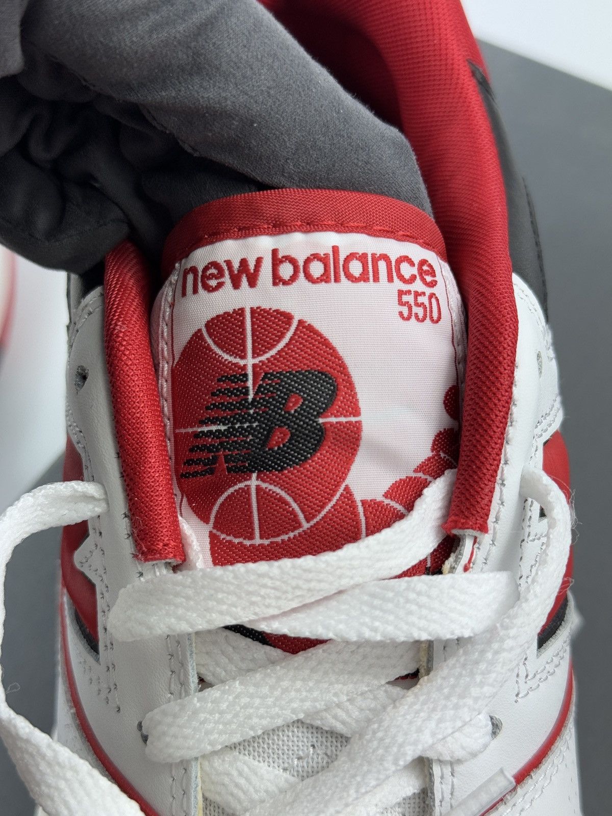 New Balance NEW BALANCE 550 SNEAKERS Size US 8 / EU 41 - 6 Thumbnail