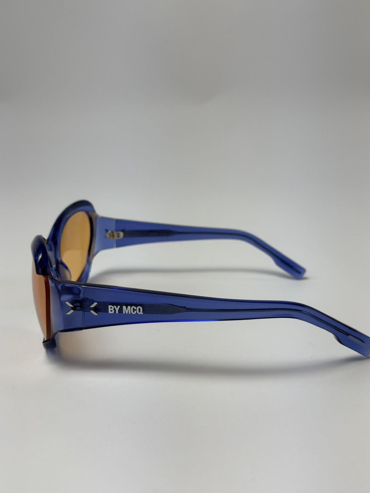 McQ Alexander McQueen MCQ Sunglasses Size ONE SIZE - 5 Thumbnail