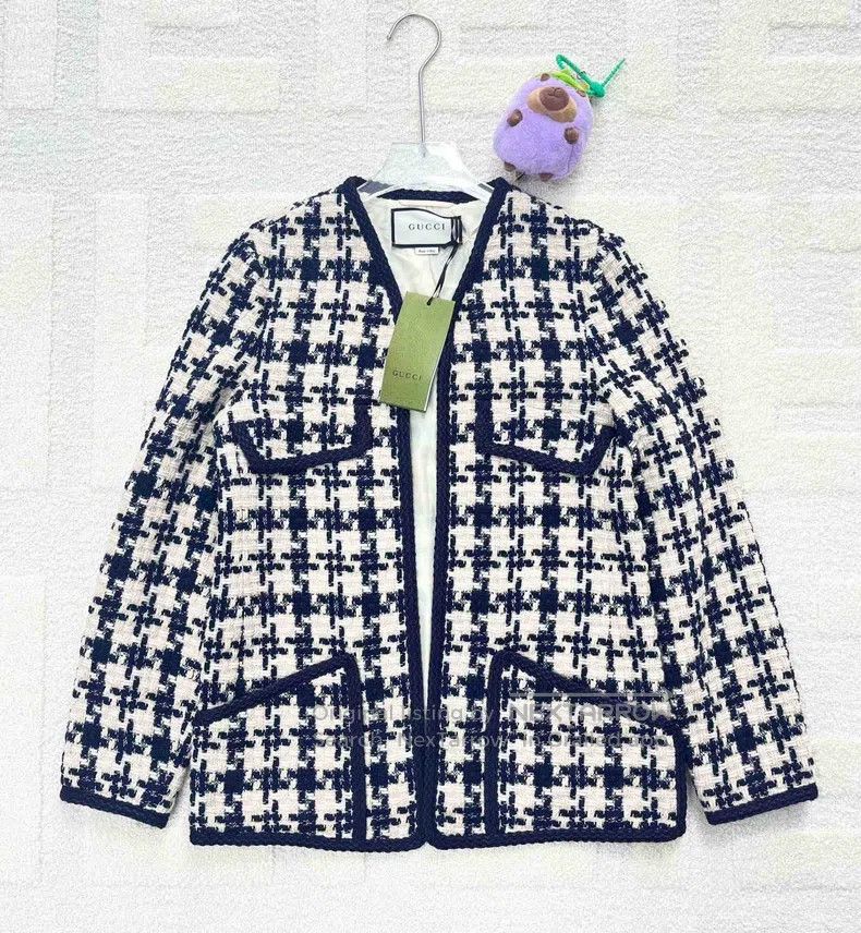 Gucci Gucci Black and white checkered tweed cardigan jacket Size XS / US 0-2 / IT 36-38 - 1 Thumbnail